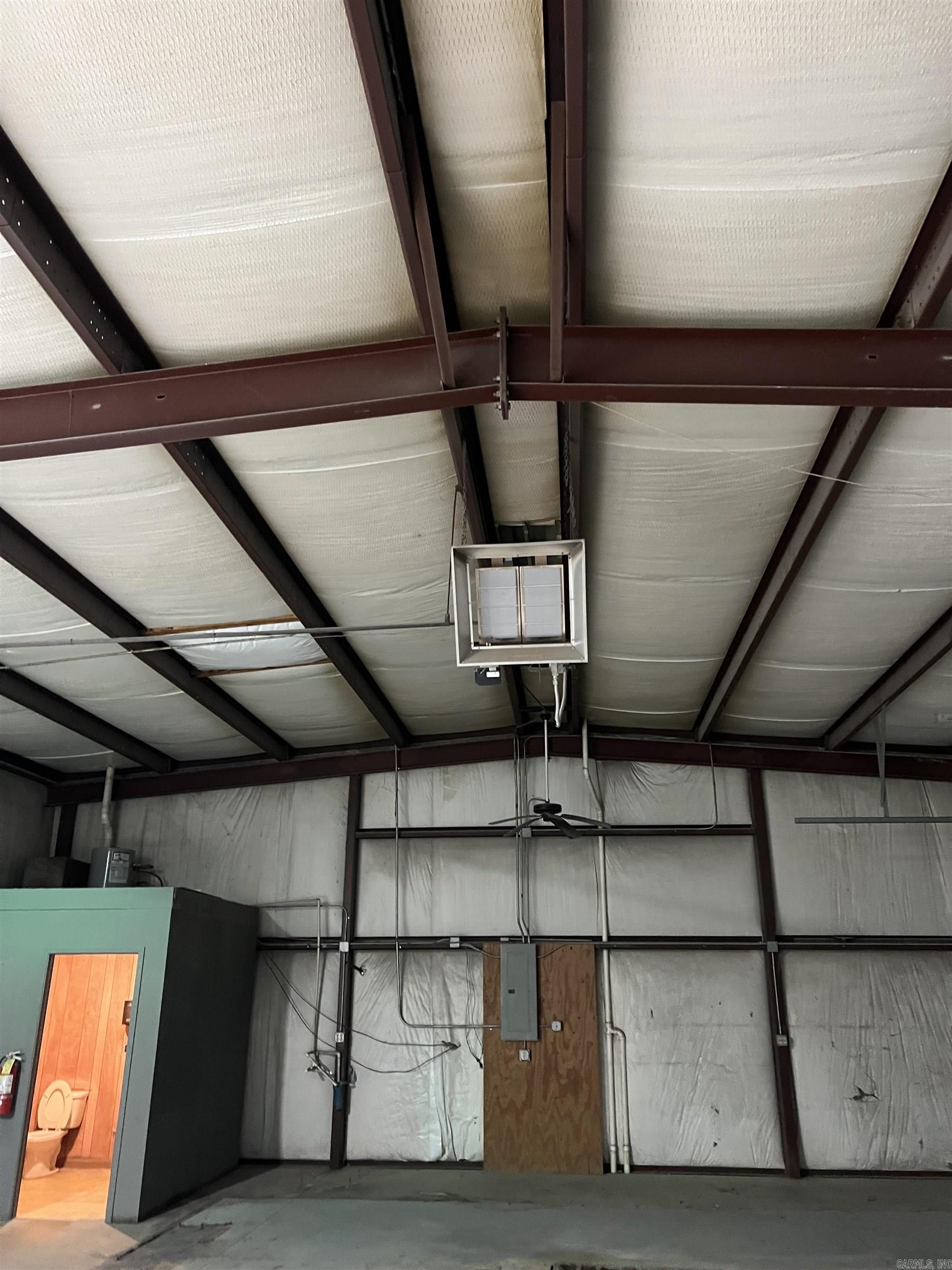 1614 E Booth  Searcy, AR