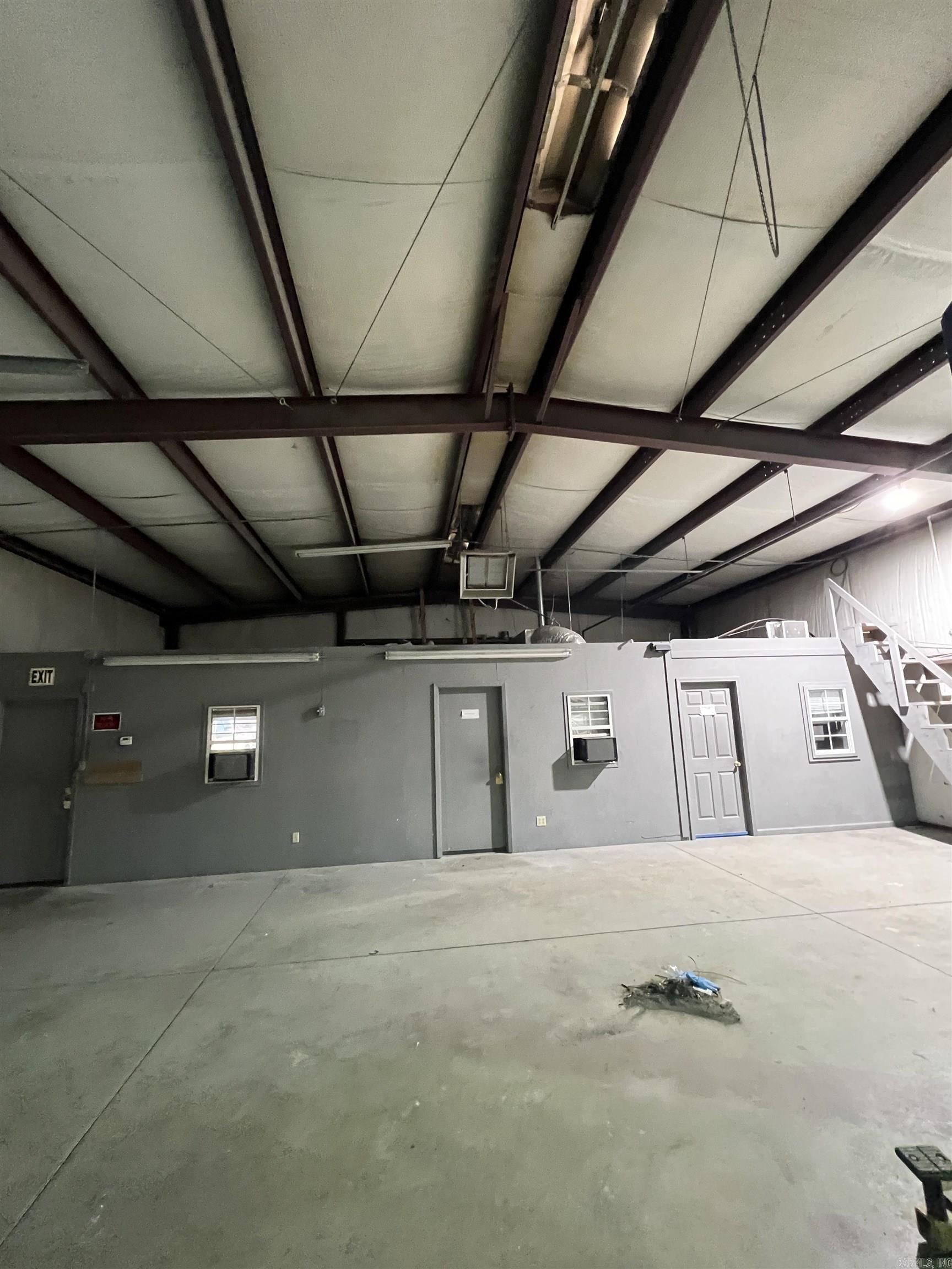 1614 E Booth  Searcy, AR