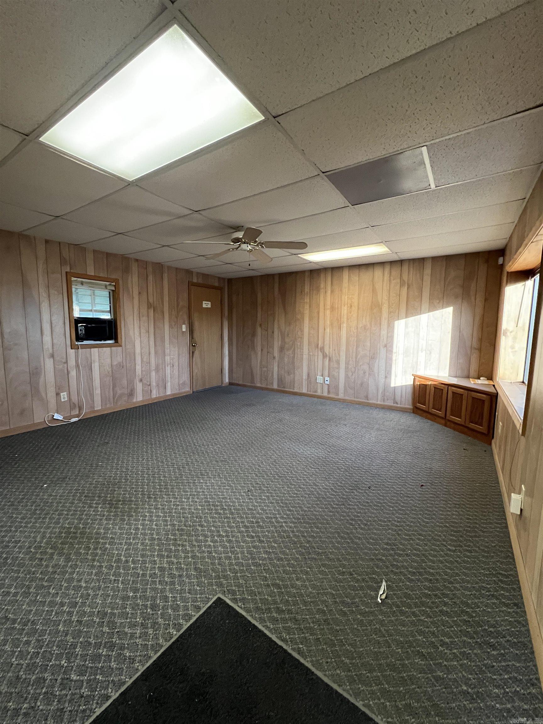1614 E Booth  Searcy, AR