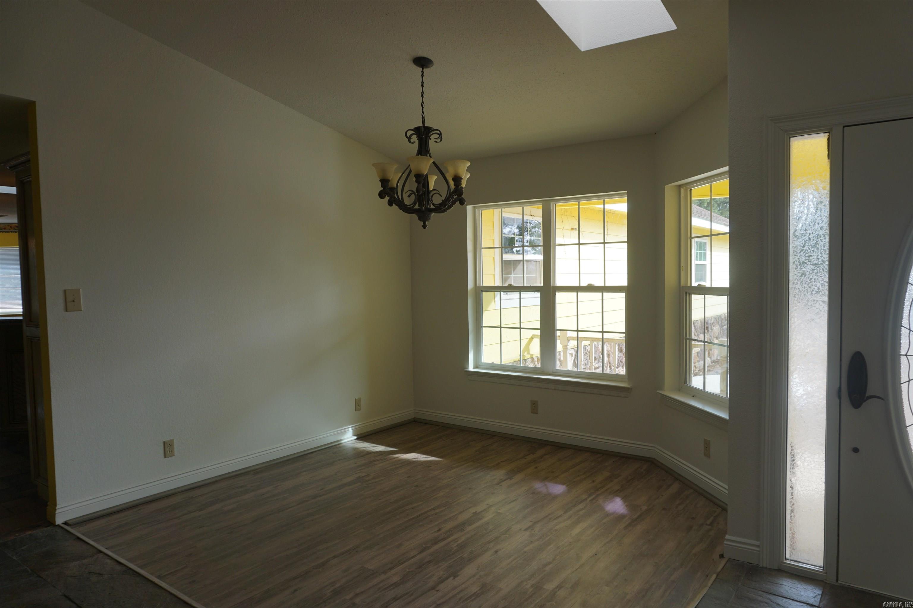 207  Hosey  Mineral Sprs., AR