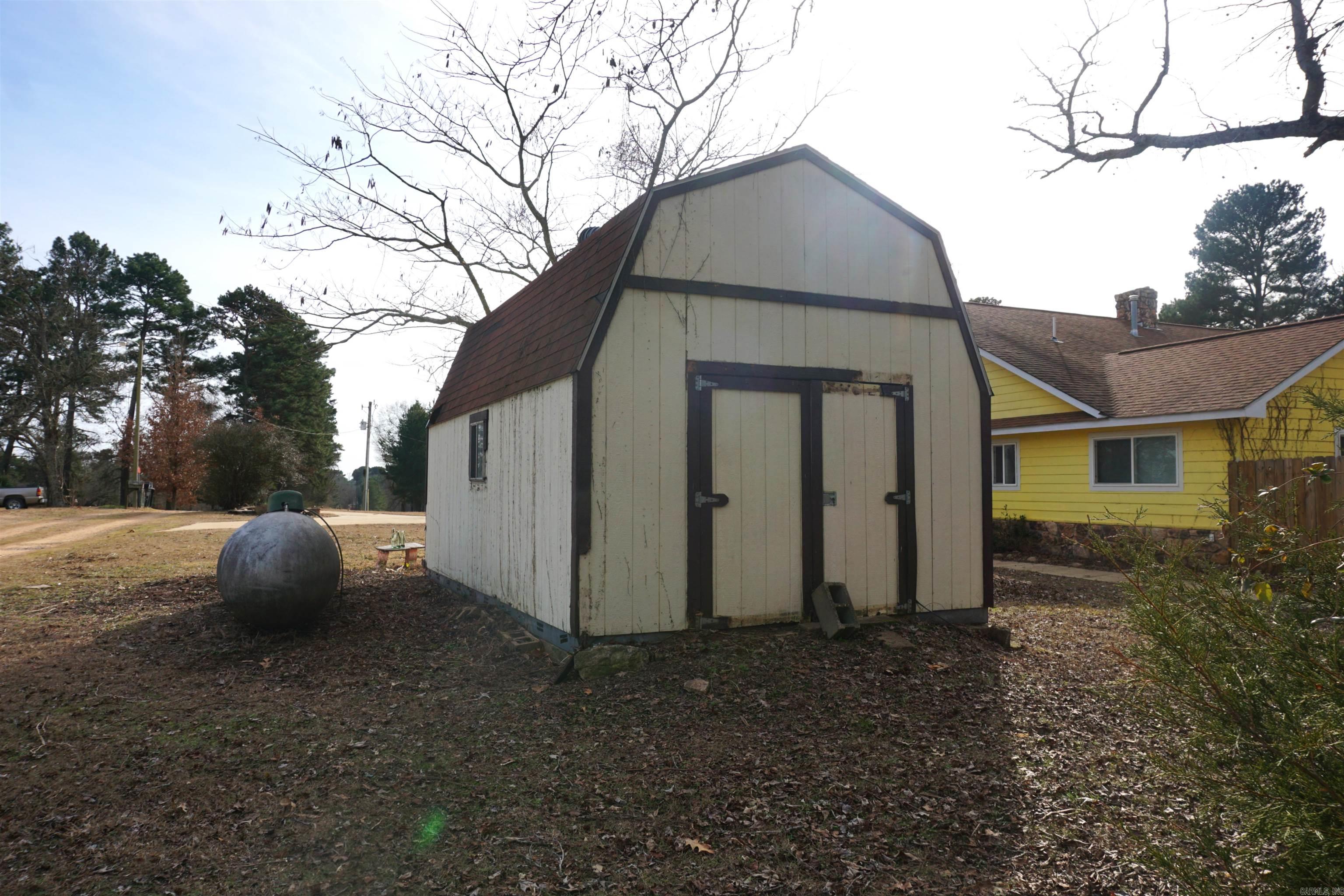 207  Hosey  Mineral Sprs., AR