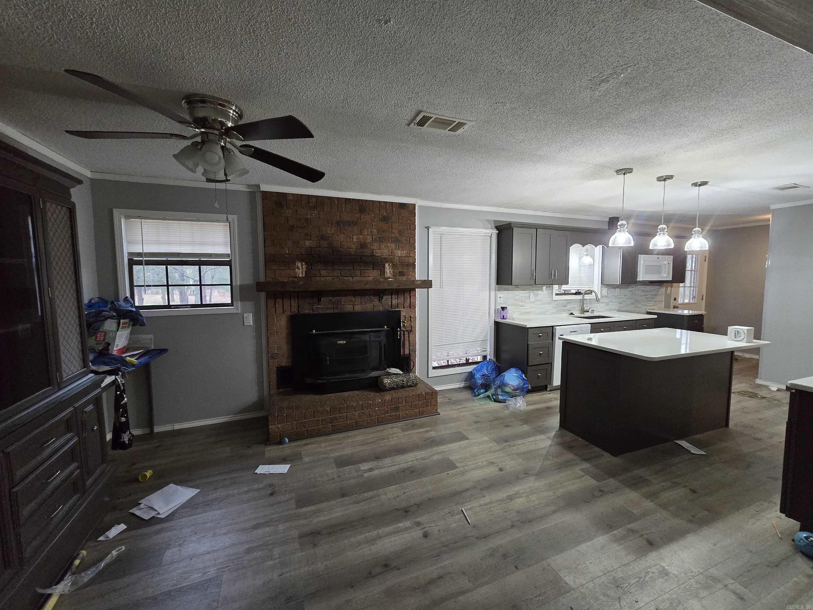504  Happy Hollow Rd  Bee Branch, AR