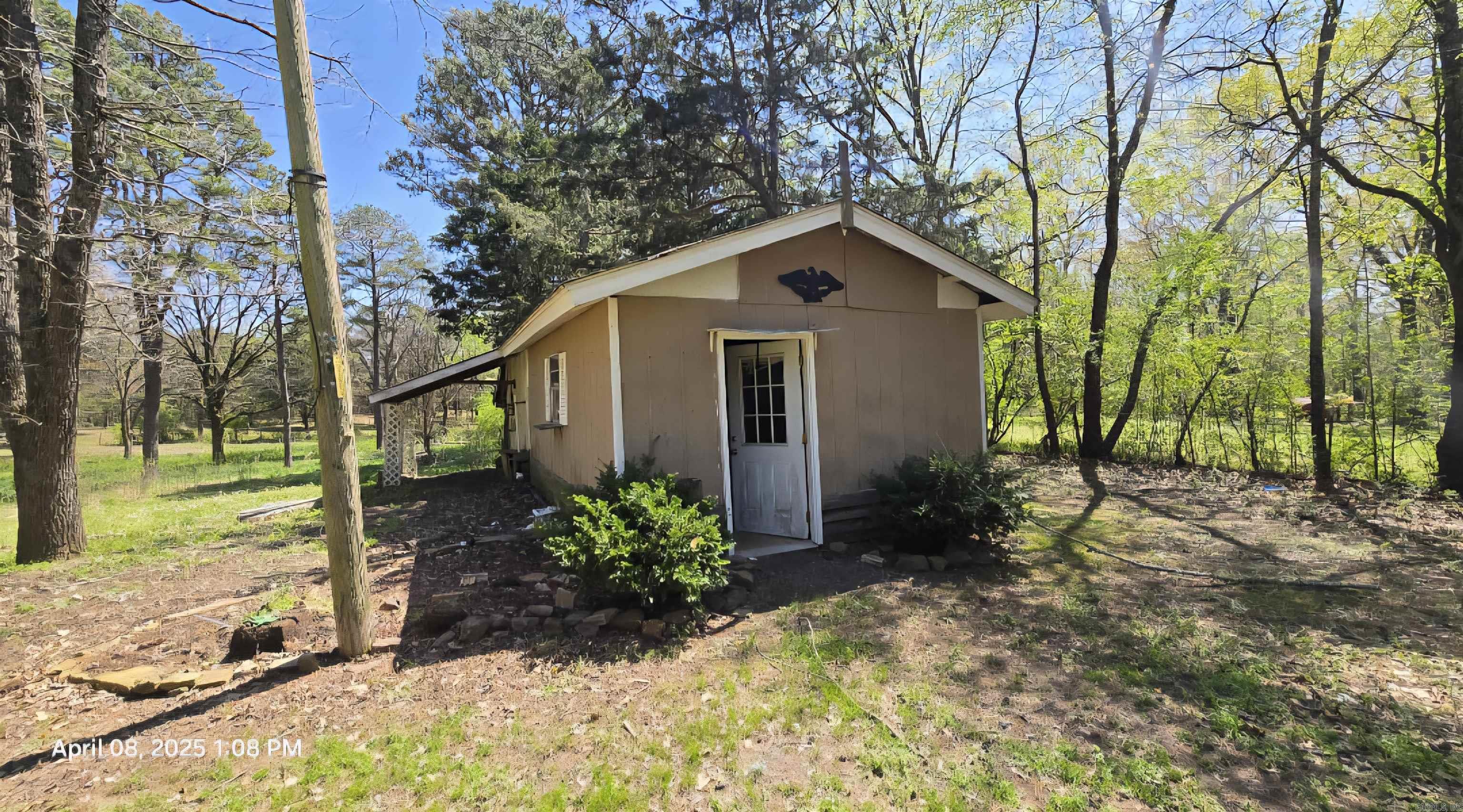 504 Happy Hollow Rd  Bee Branch, AR