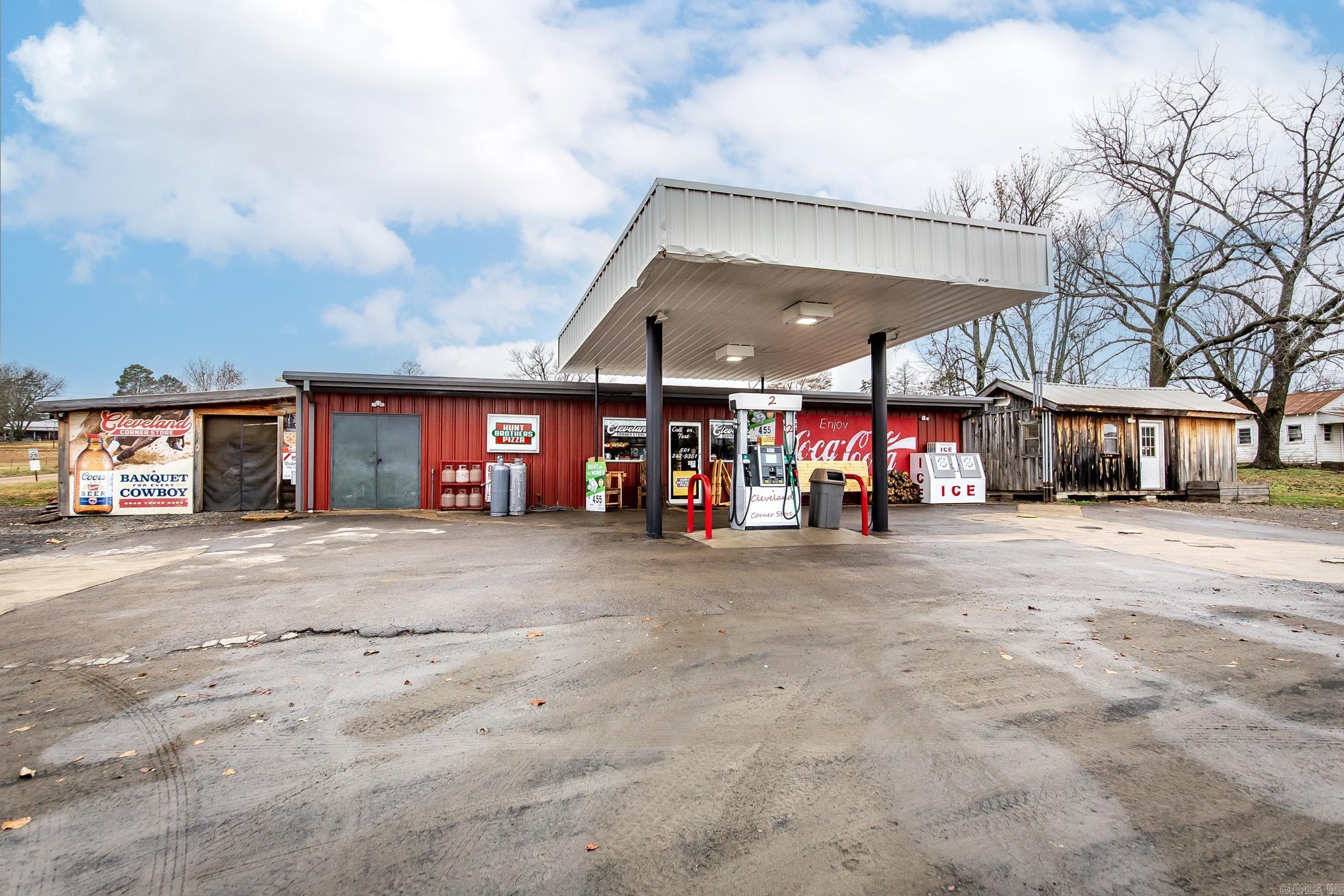 3953  AR 95  Cleveland, AR