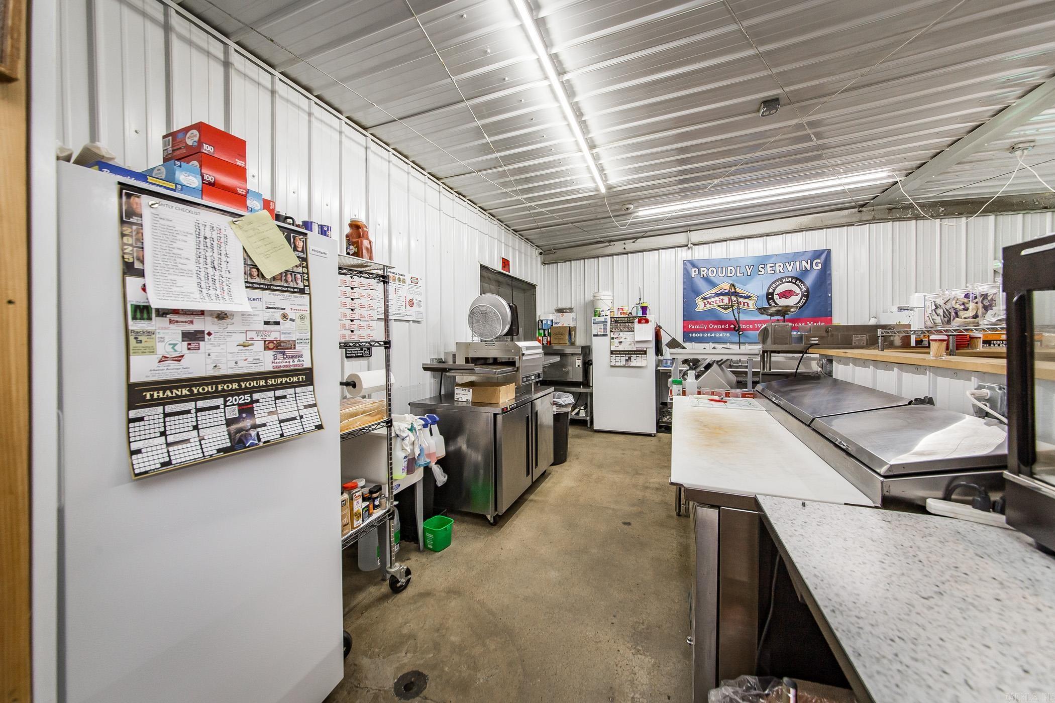 3953  AR 95  Cleveland, AR