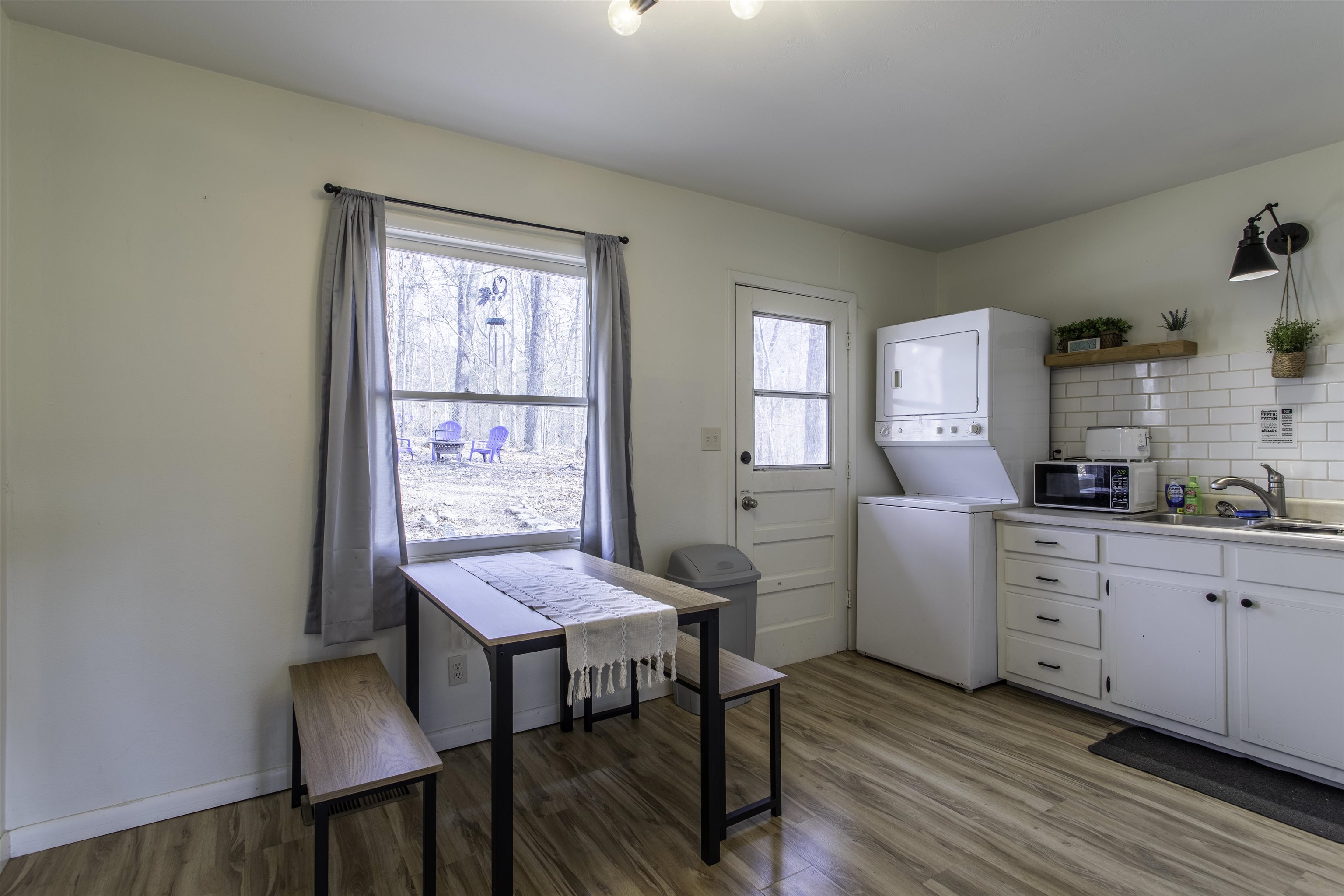 231 E Lakeshore  Cherokee Village, AR