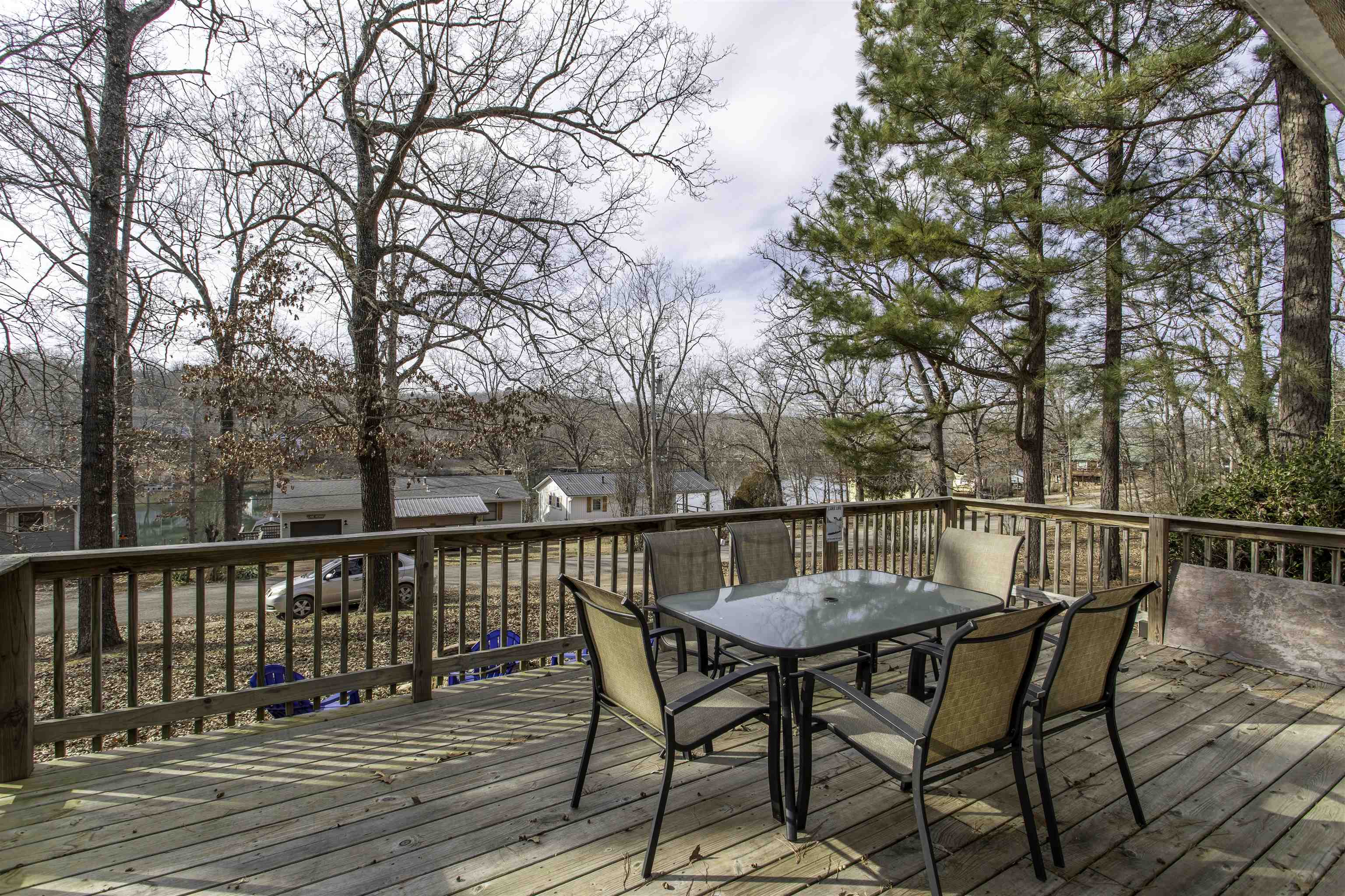 231 E Lakeshore  Cherokee Village, AR