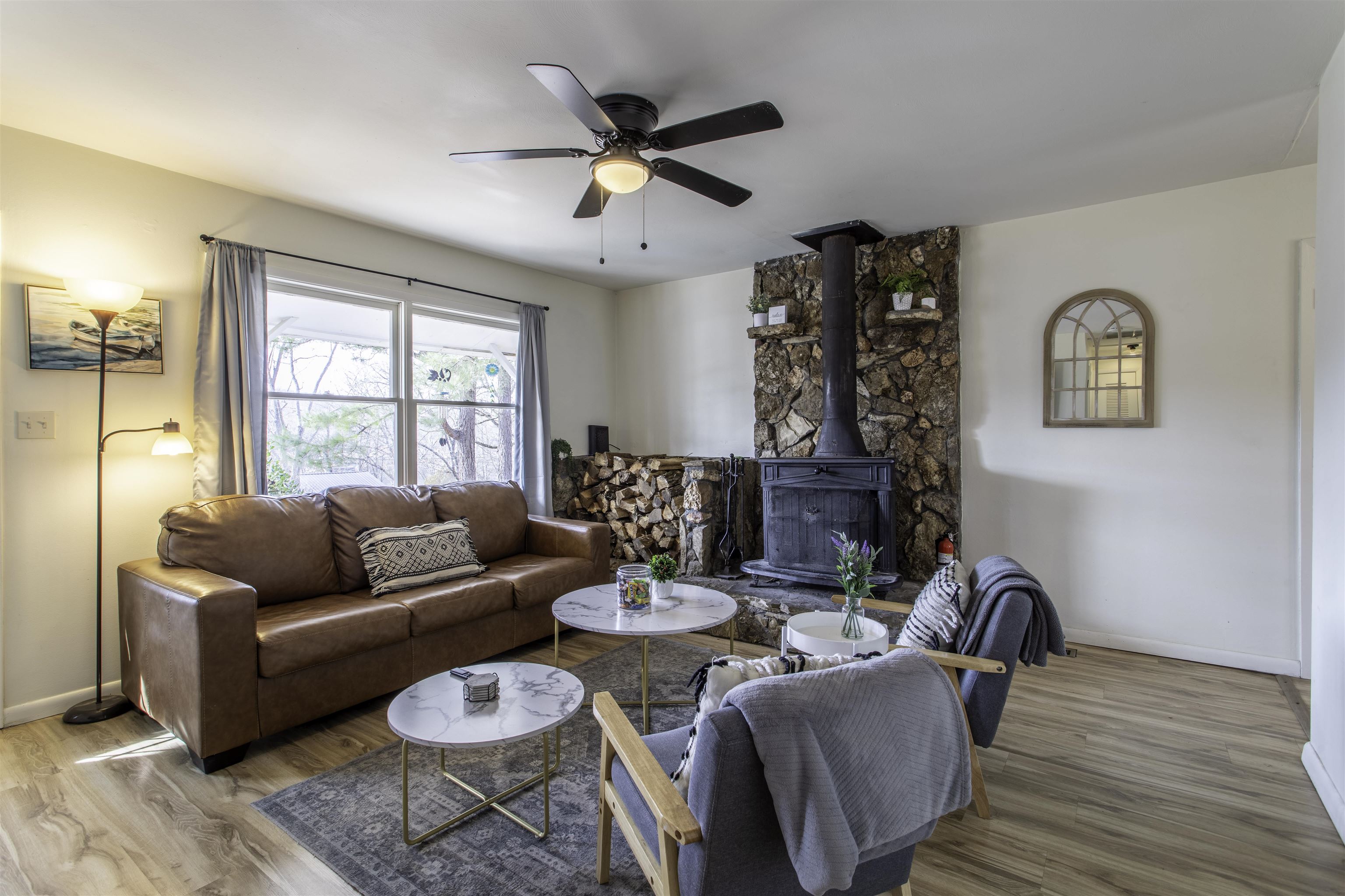 231 E Lakeshore  Cherokee Village, AR