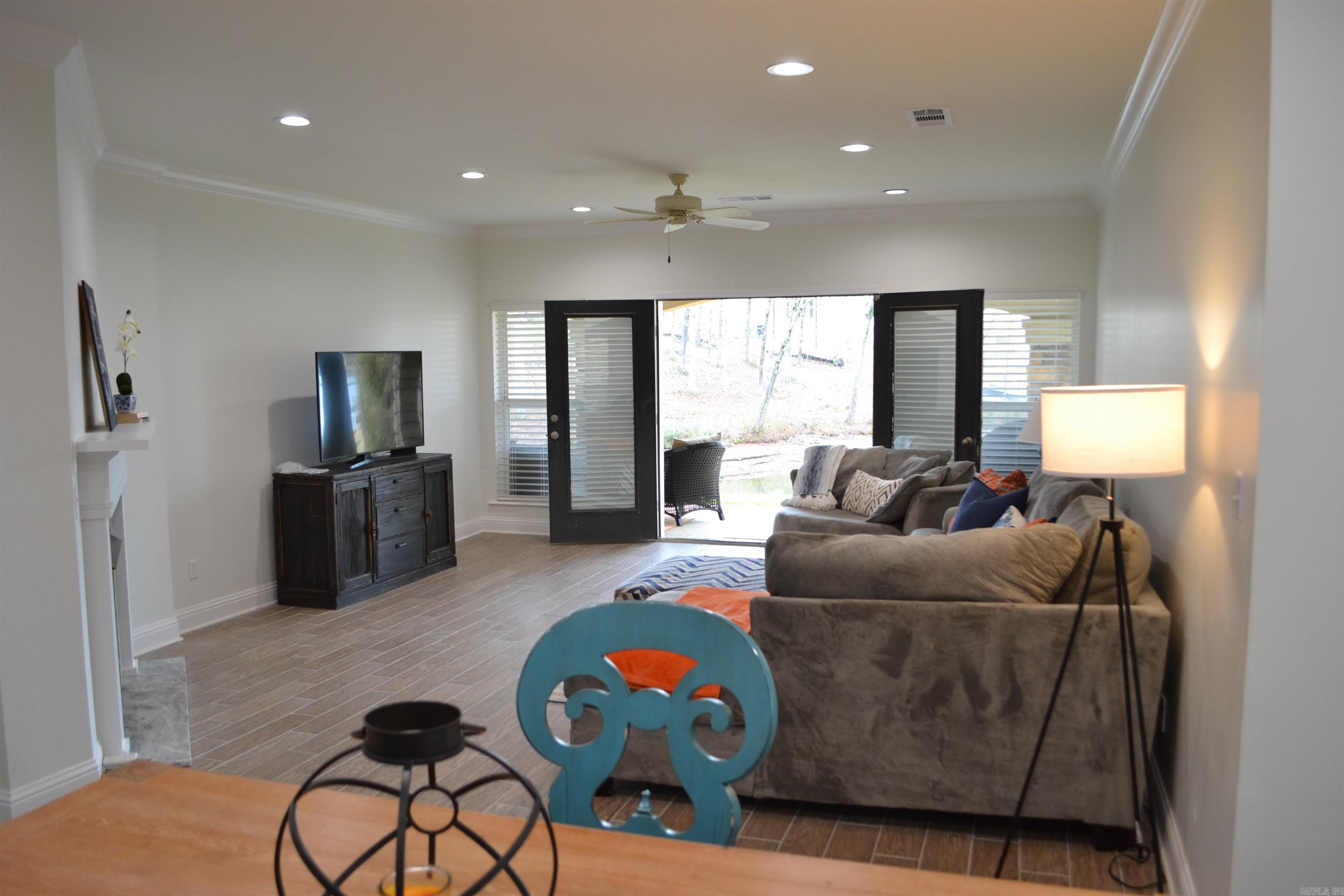402 Halteria Ln Hot Springs, AR 71913