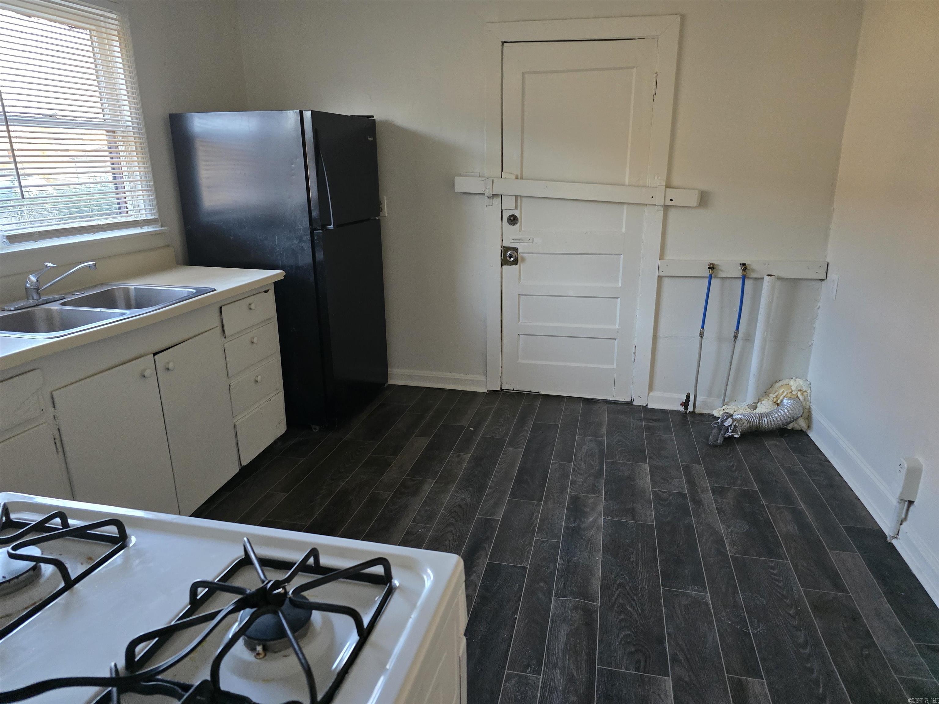 2205  Martin  Little Rock, AR