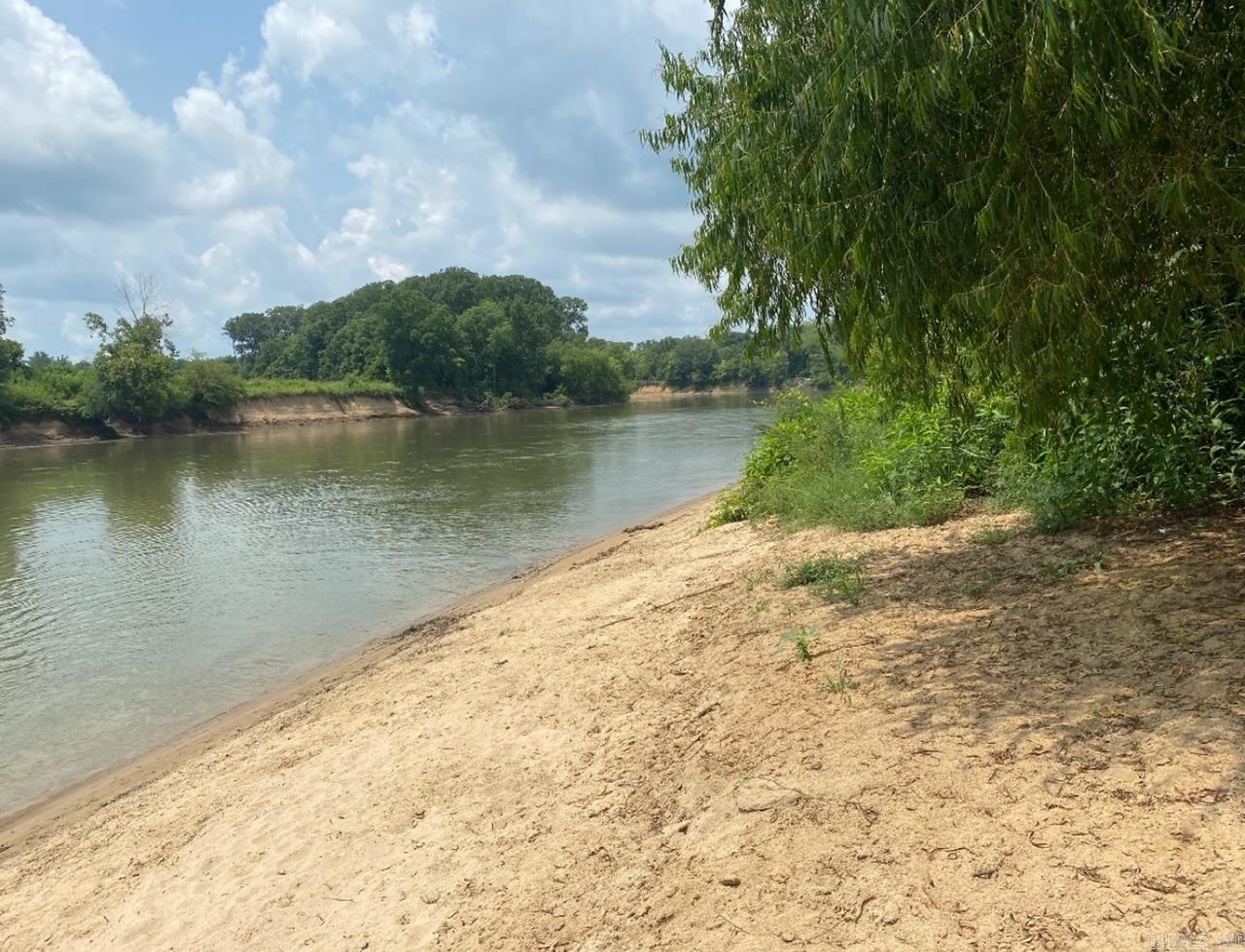 425  1st  Black Rock, AR