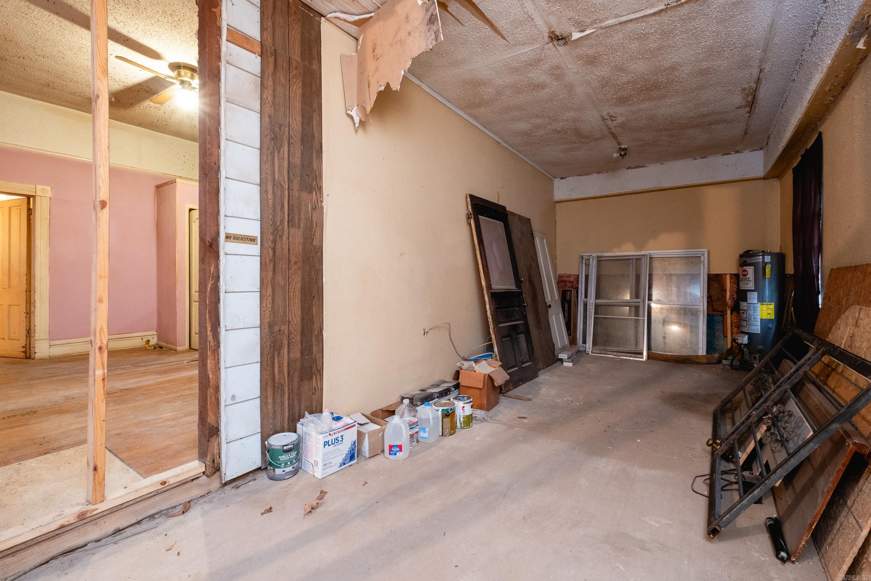 3724 W 10th  Little Rock, AR