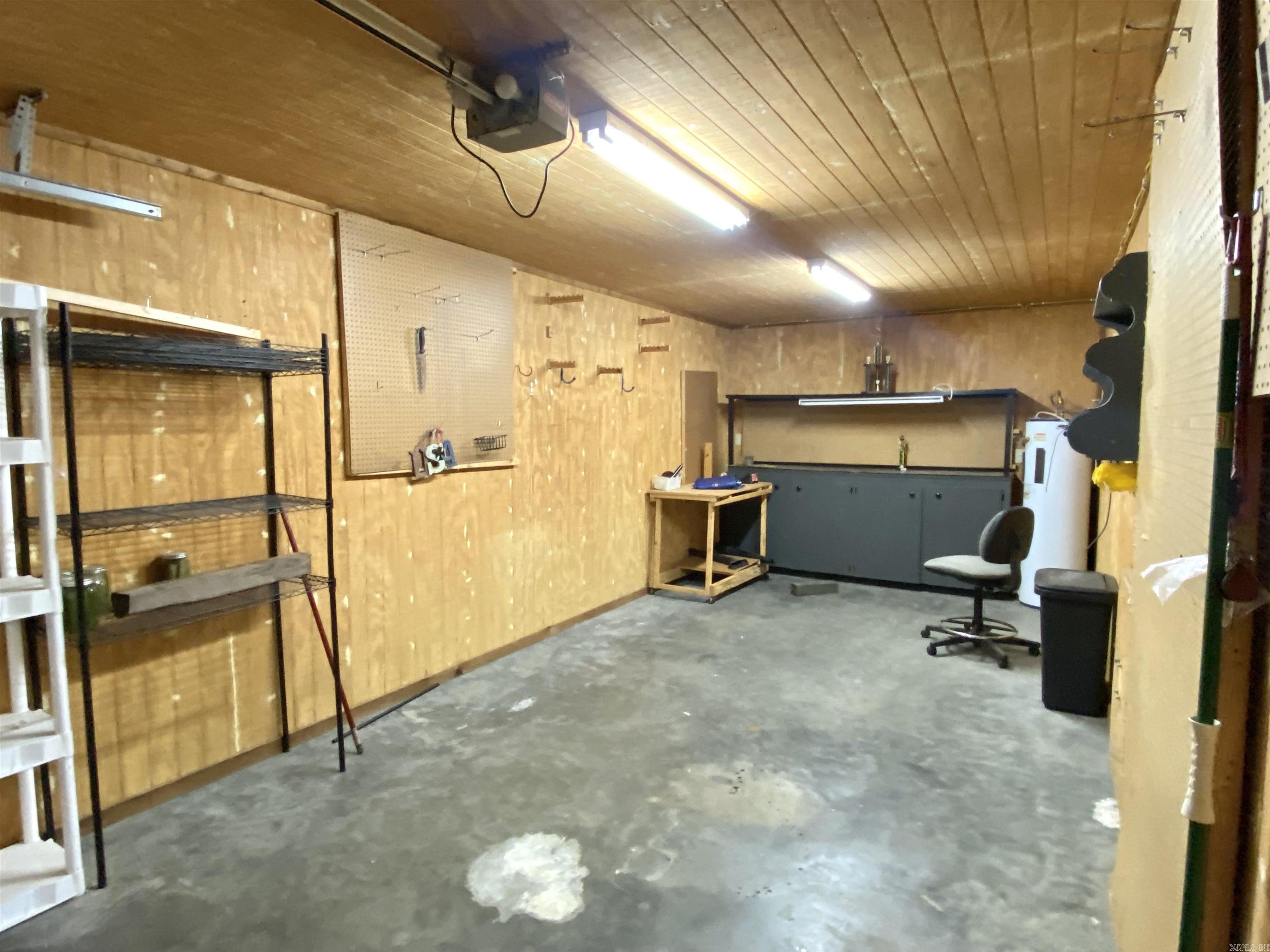 340 Green Forest Lane Tumbling Shoals, AR 72581