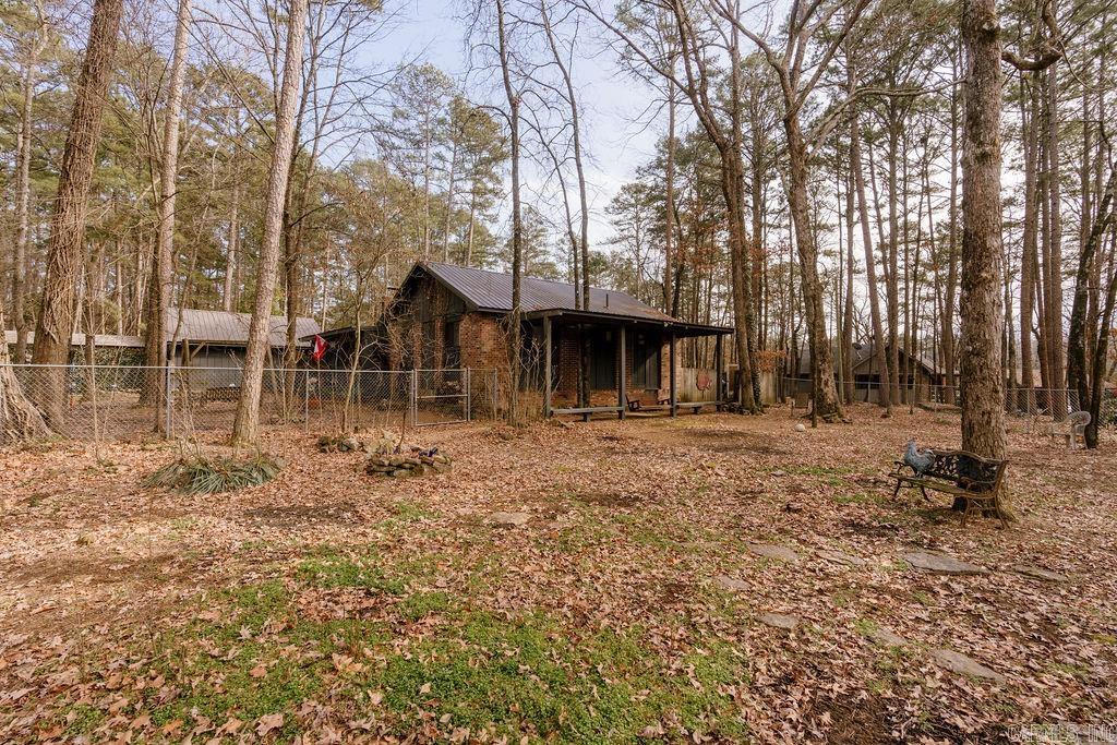 340 Green Forest Lane Tumbling Shoals, AR 72581