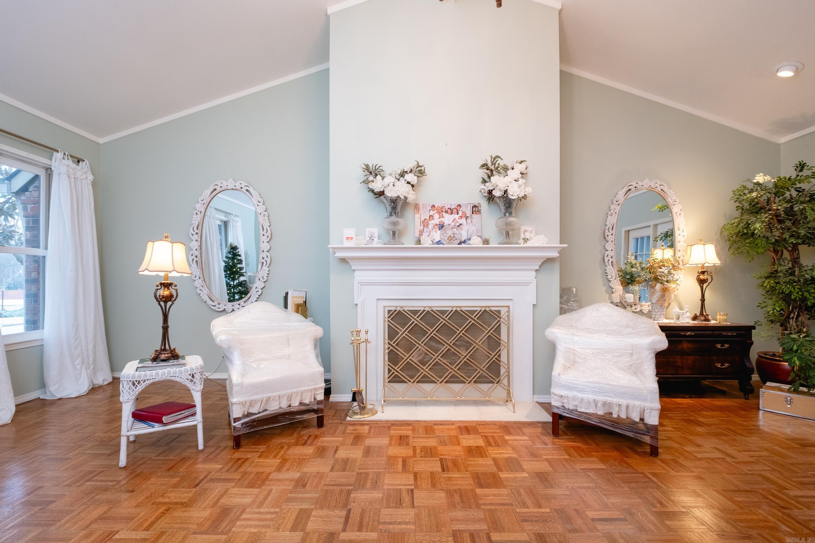 2112  Hinson  Little Rock, AR