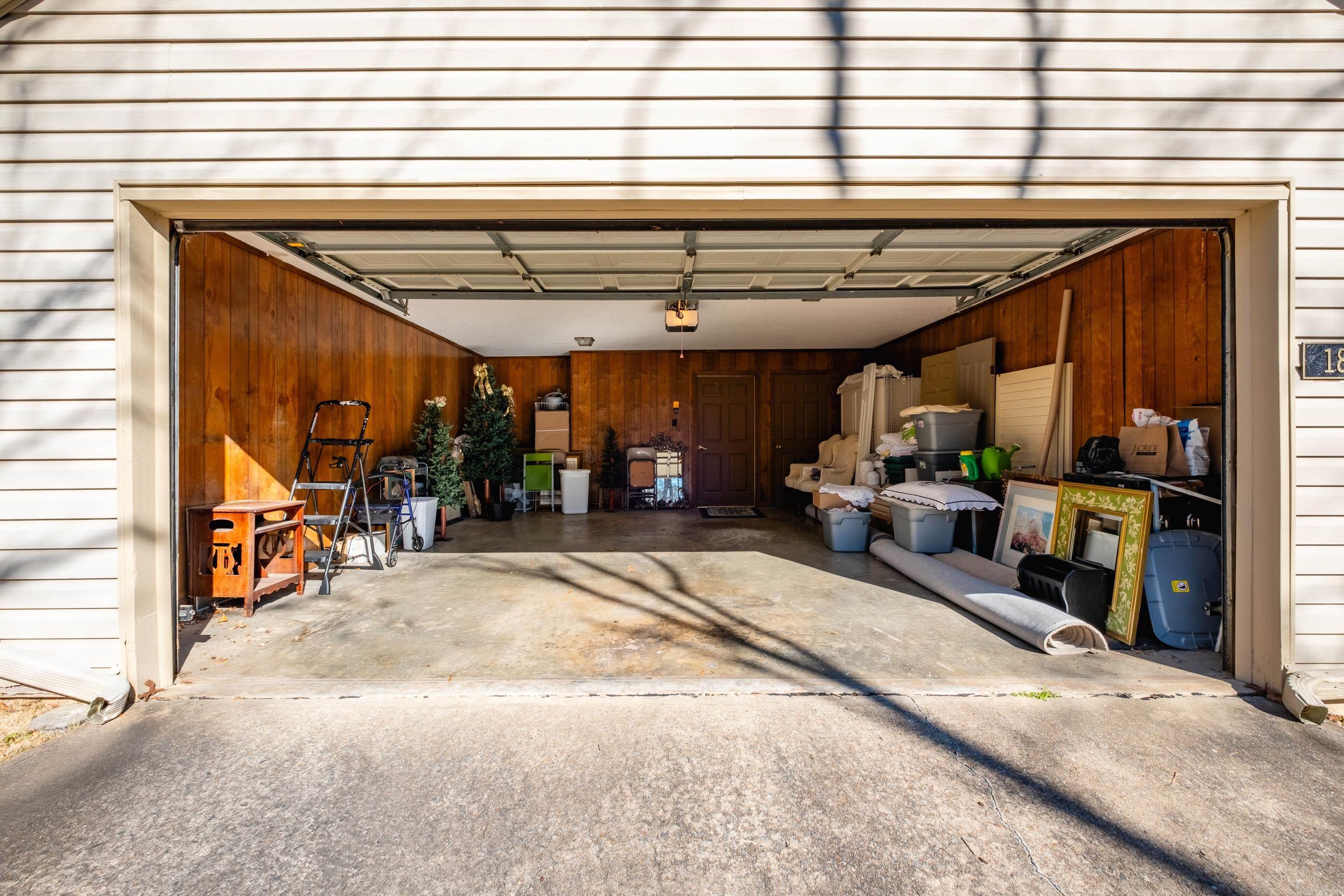 2112  Hinson  Little Rock, AR