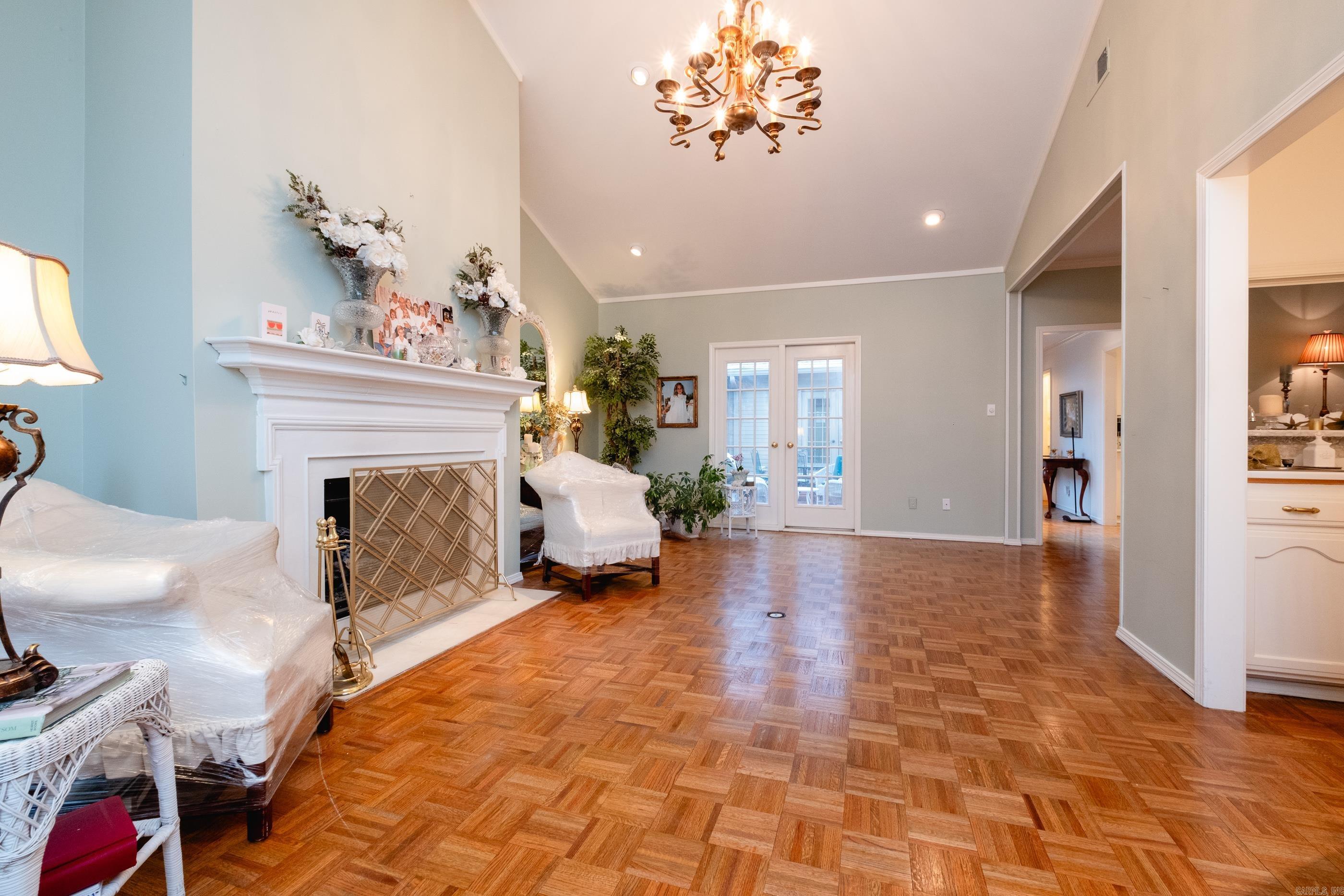 2112  Hinson  Little Rock, AR