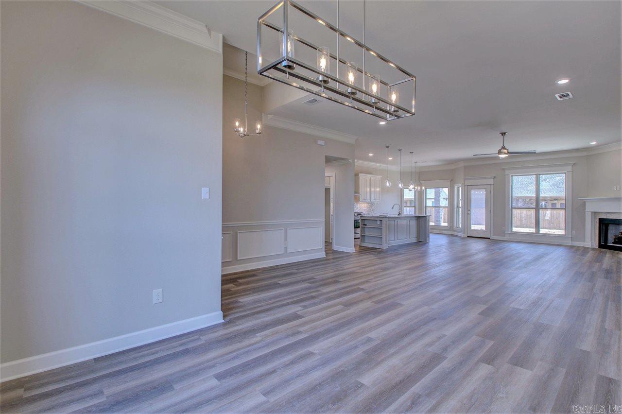 119  Crestview Drive  Maumelle, AR
