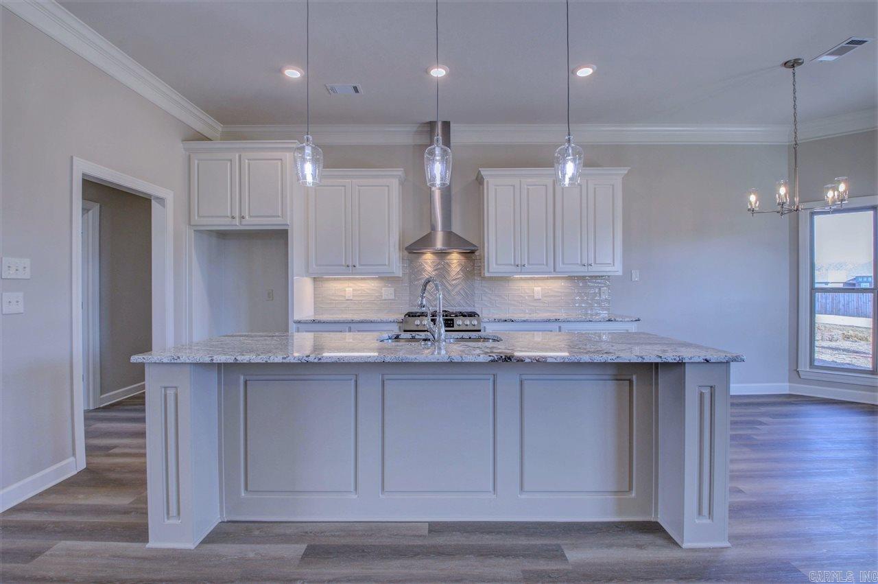 119  Crestview Drive  Maumelle, AR