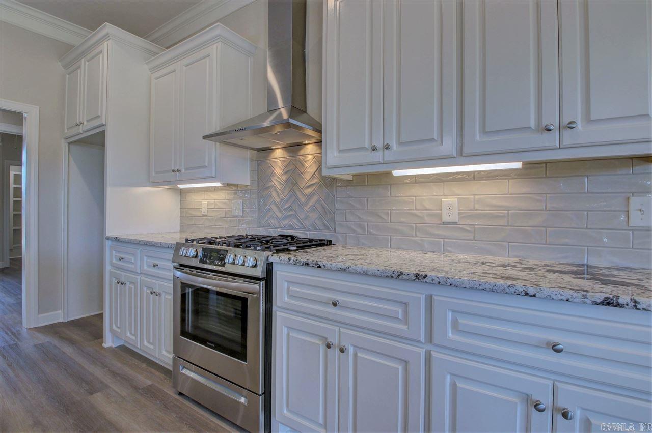 119  Crestview Drive  Maumelle, AR