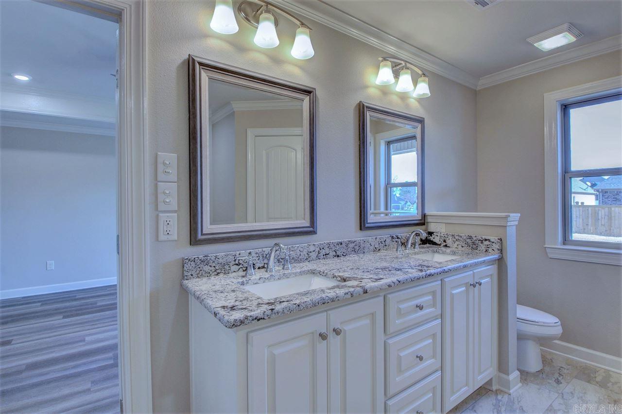 119  Crestview Drive  Maumelle, AR