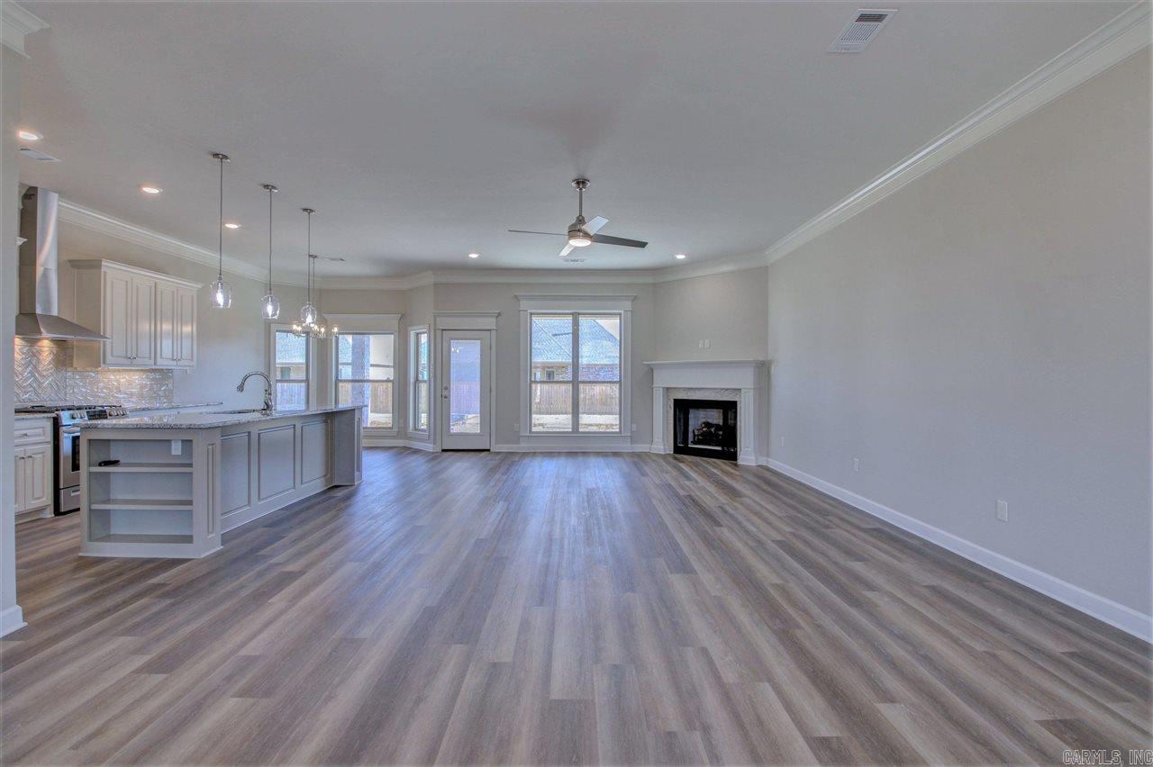 119  Crestview Drive  Maumelle, AR