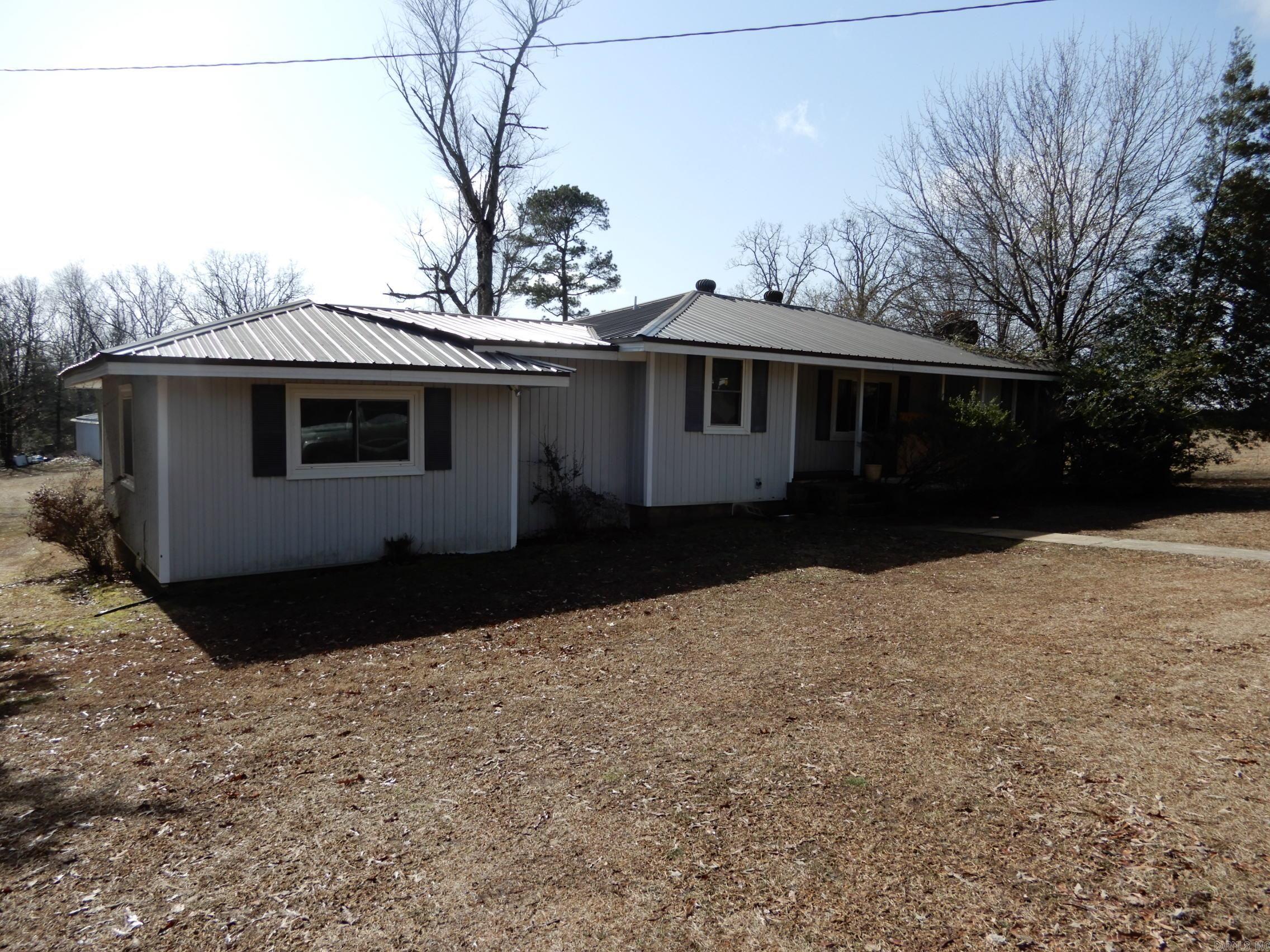 561  County Line  Rose Bud, AR