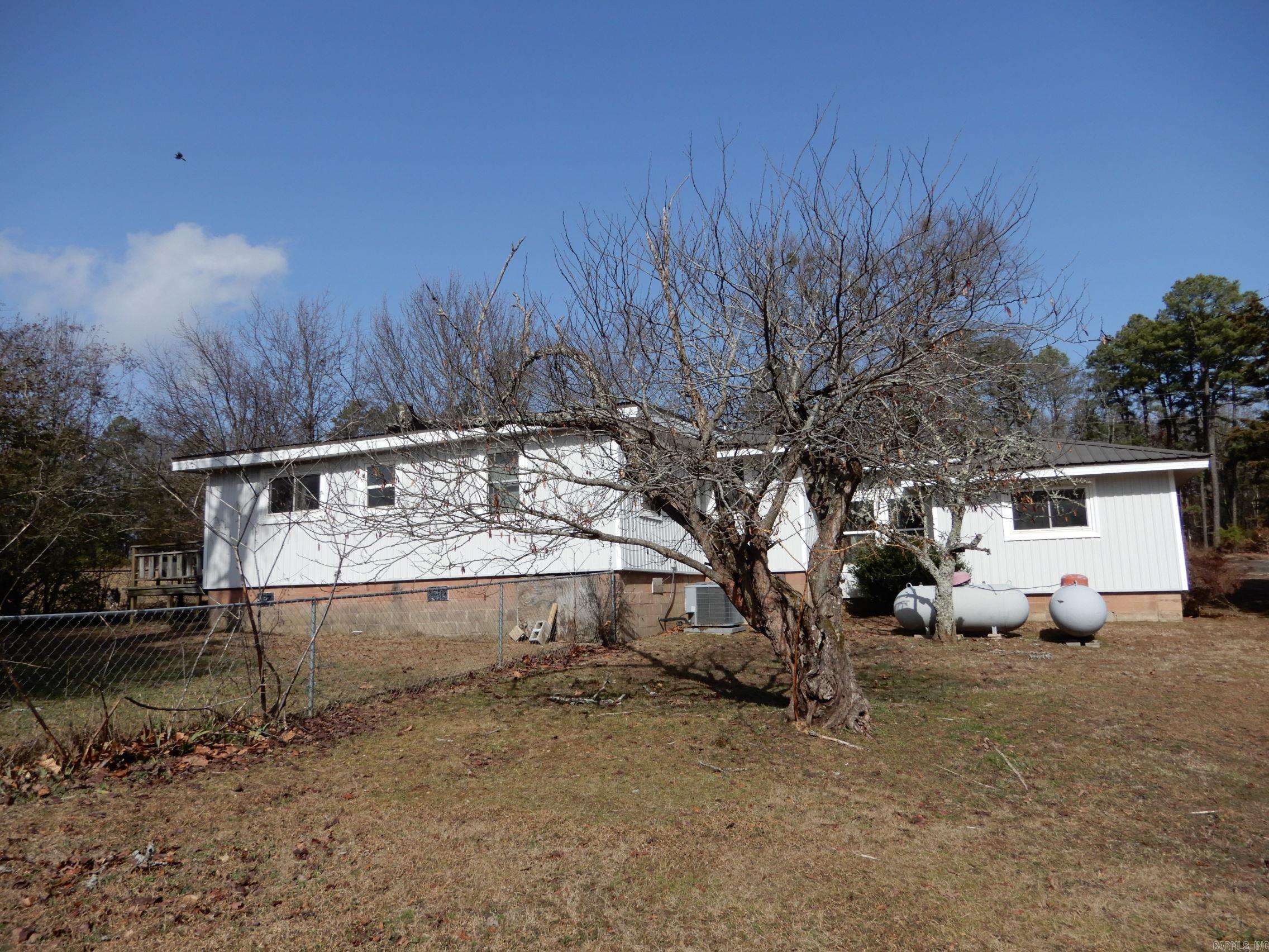 561  County Line  Rose Bud, AR