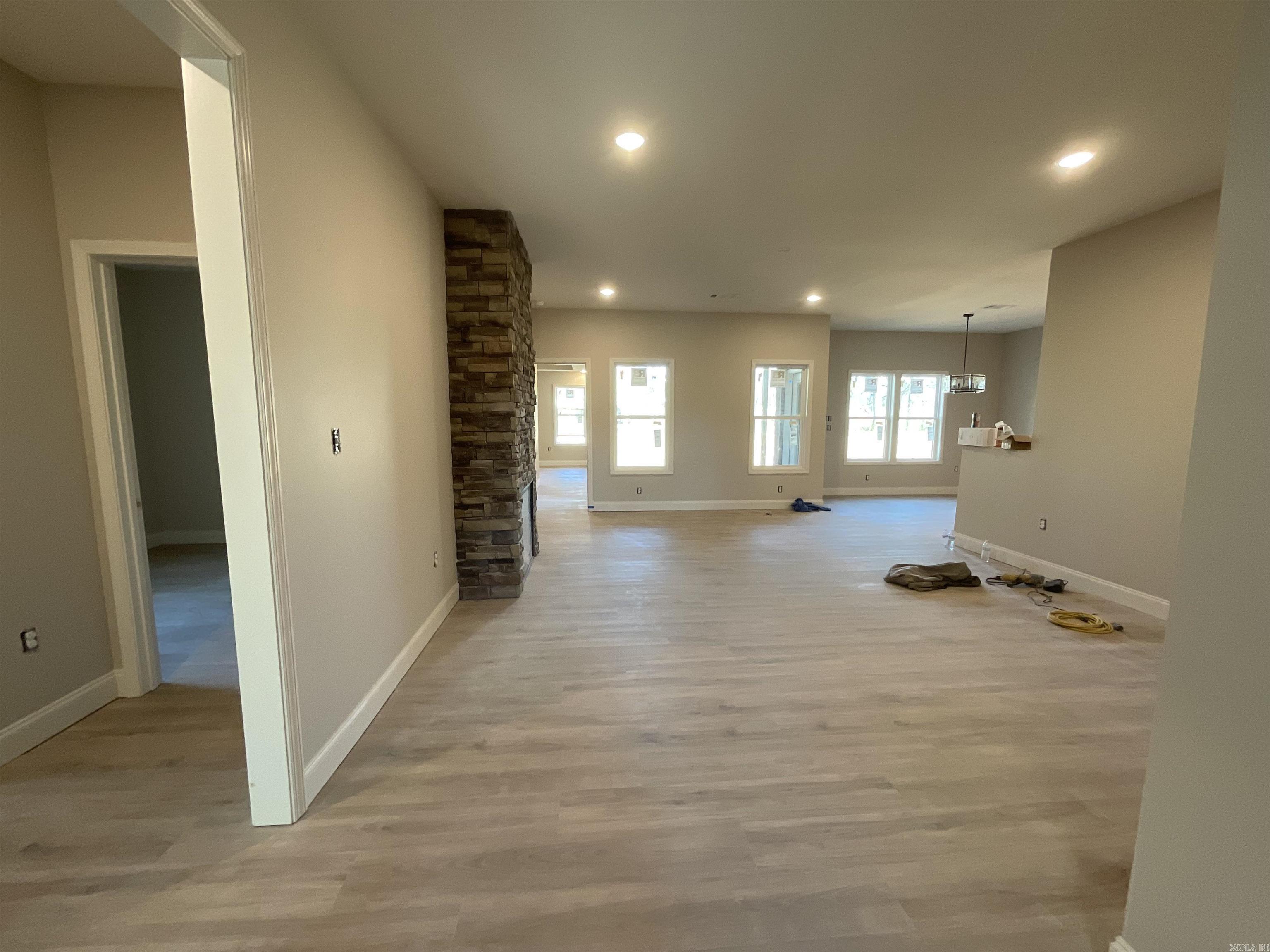 1011 N Jeff Davis  Jacksonville, AR