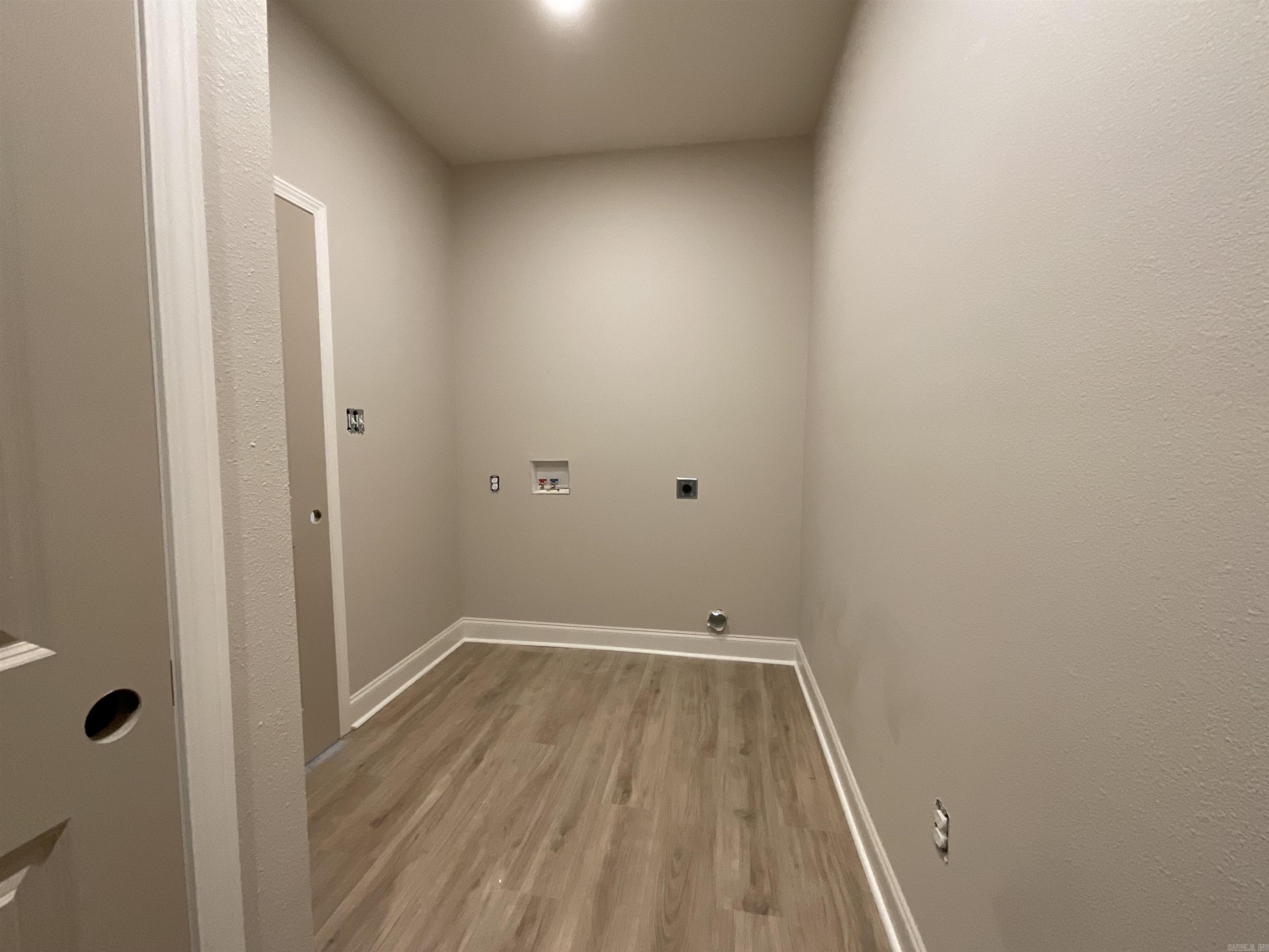 1011 N Jeff Davis  Jacksonville, AR