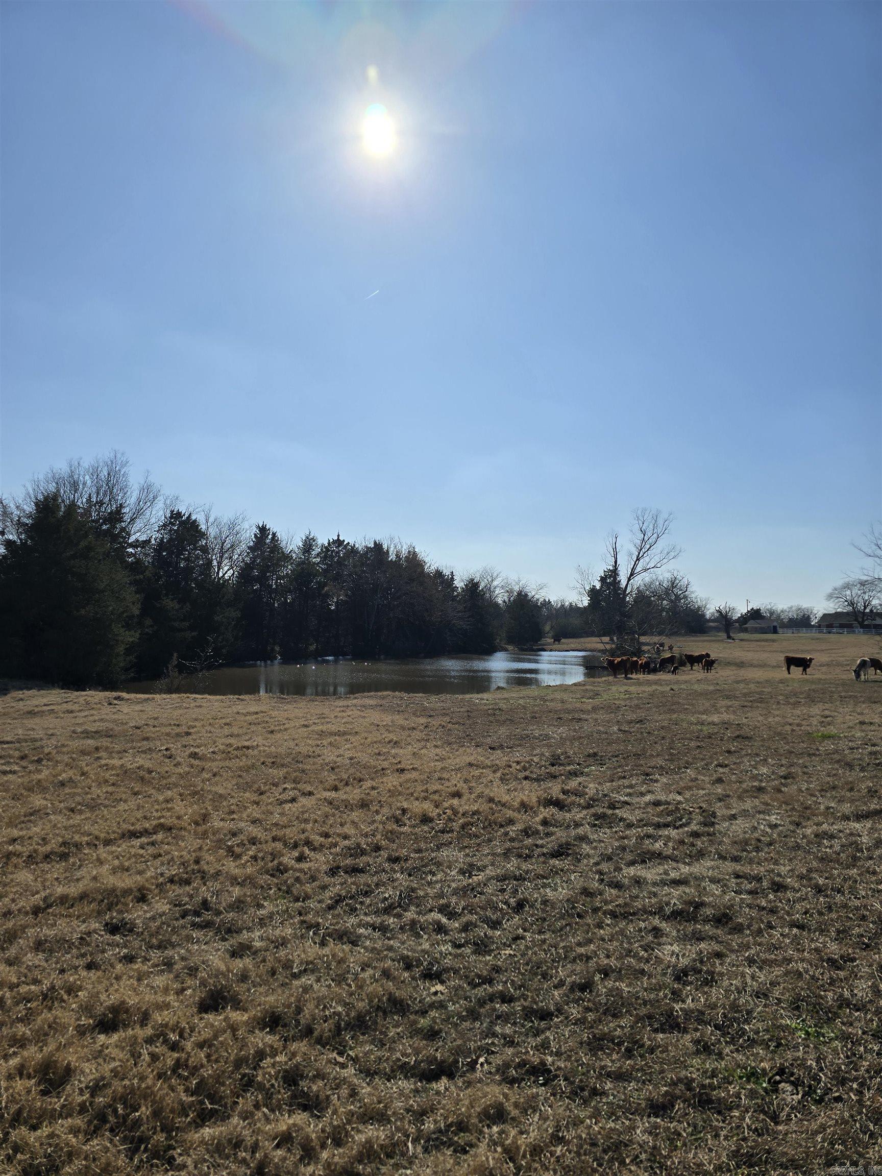 825, 909  Heber Springs Road  Batesville, AR