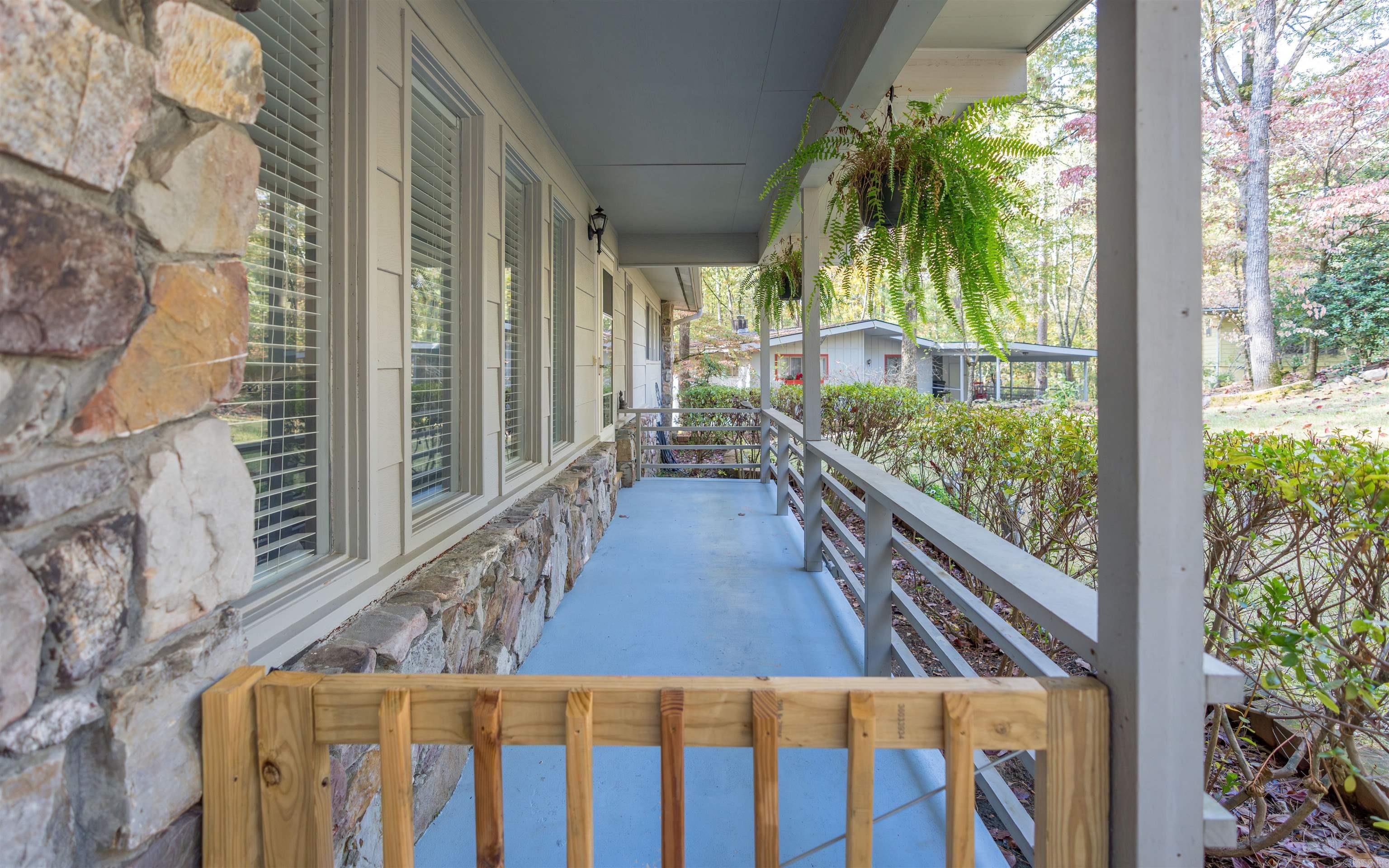 14  Silla  Hot Springs Village, AR