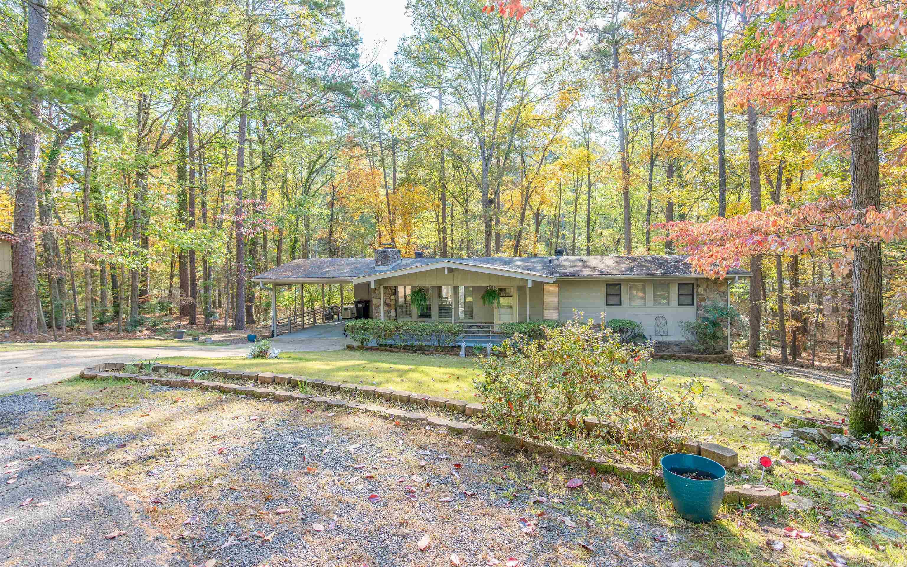 14  Silla  Hot Springs Village, AR