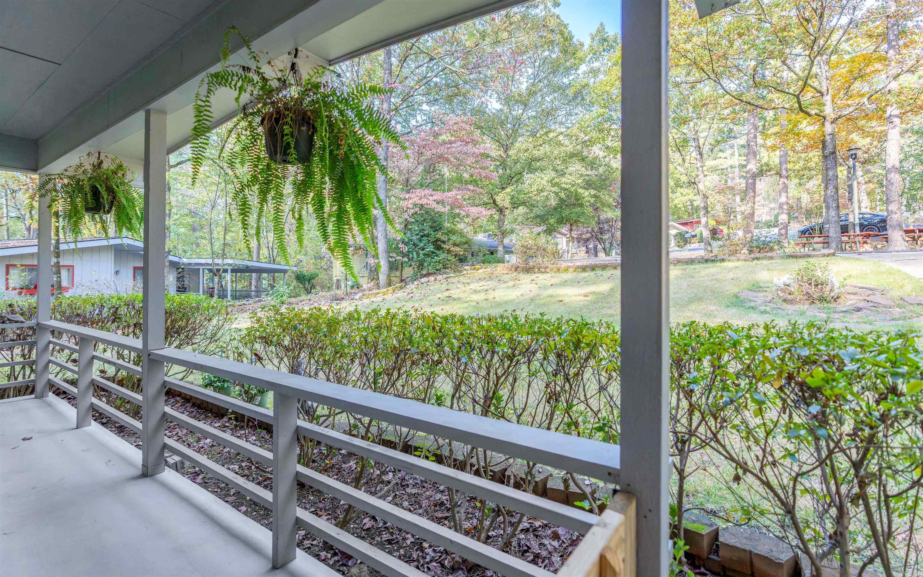 14  Silla  Hot Springs Village, AR