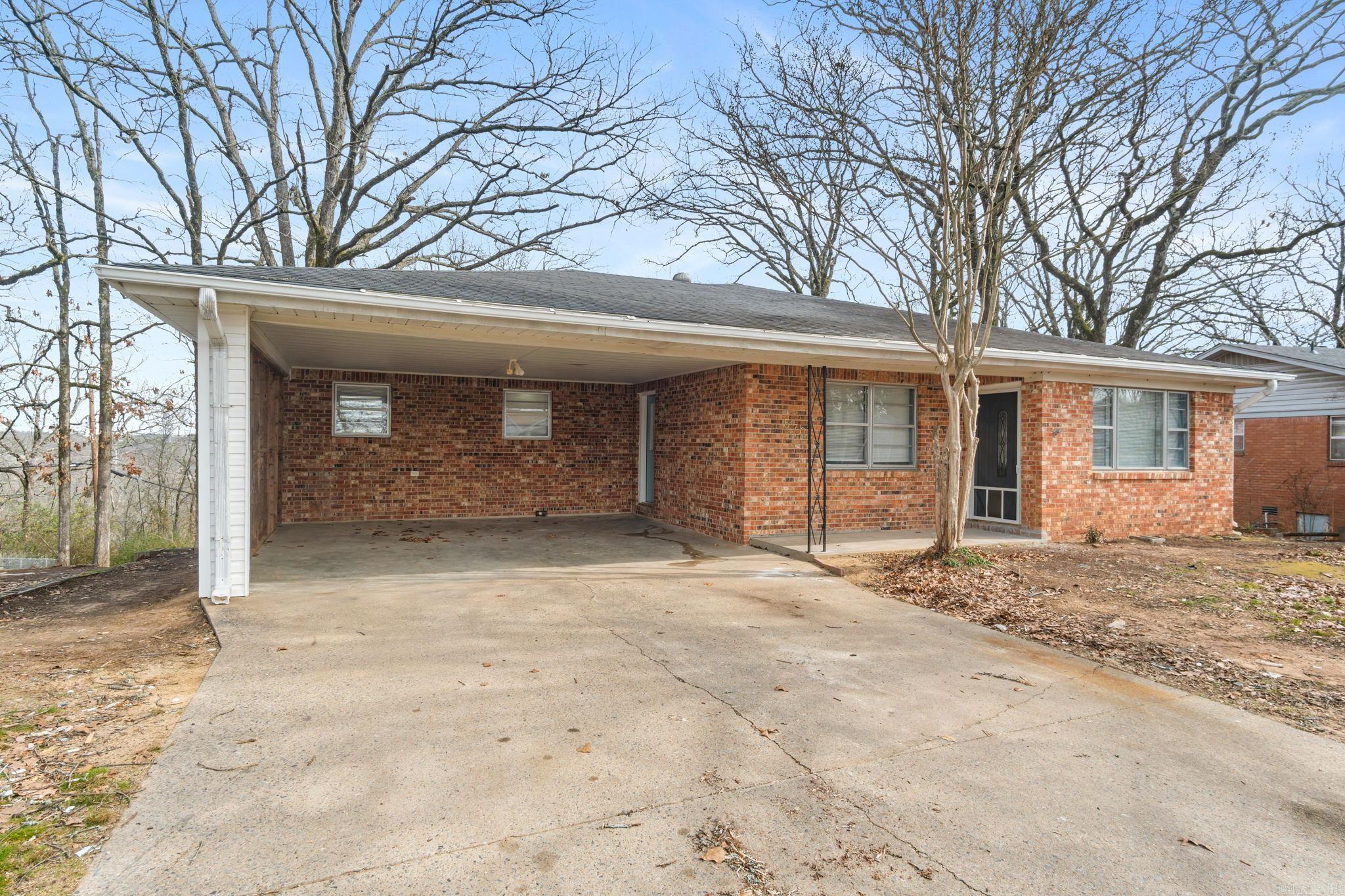 5708  Alta Vista  North Little Rock, AR