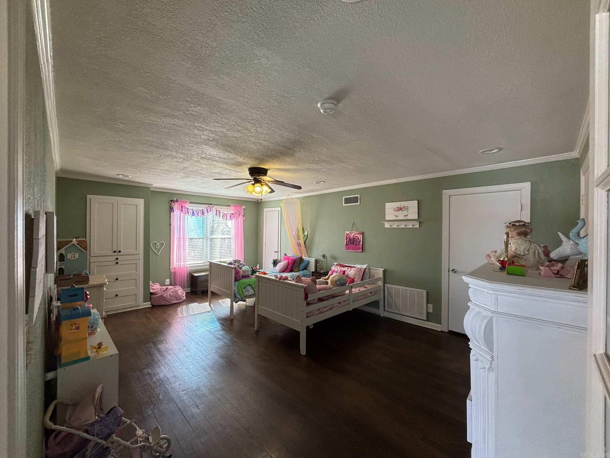 208 S First  Benton, AR