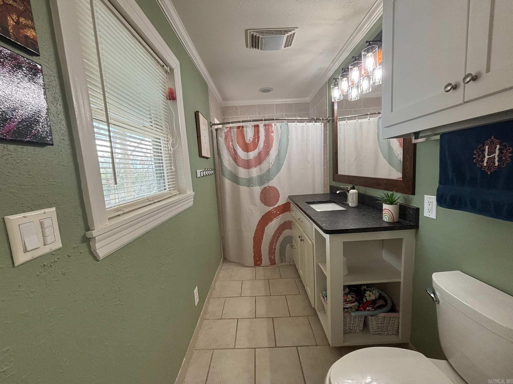 208 S First  Benton, AR