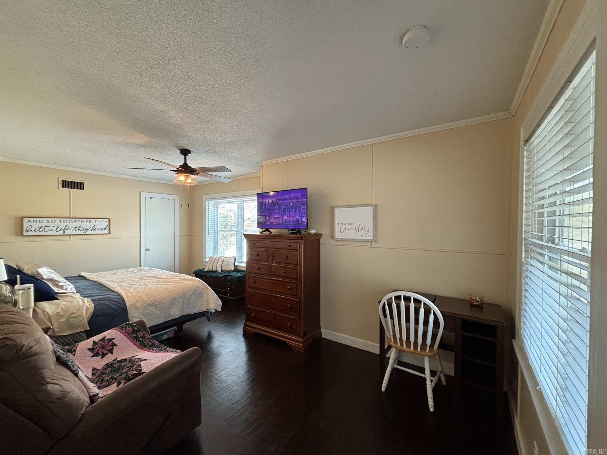 208 S First  Benton, AR