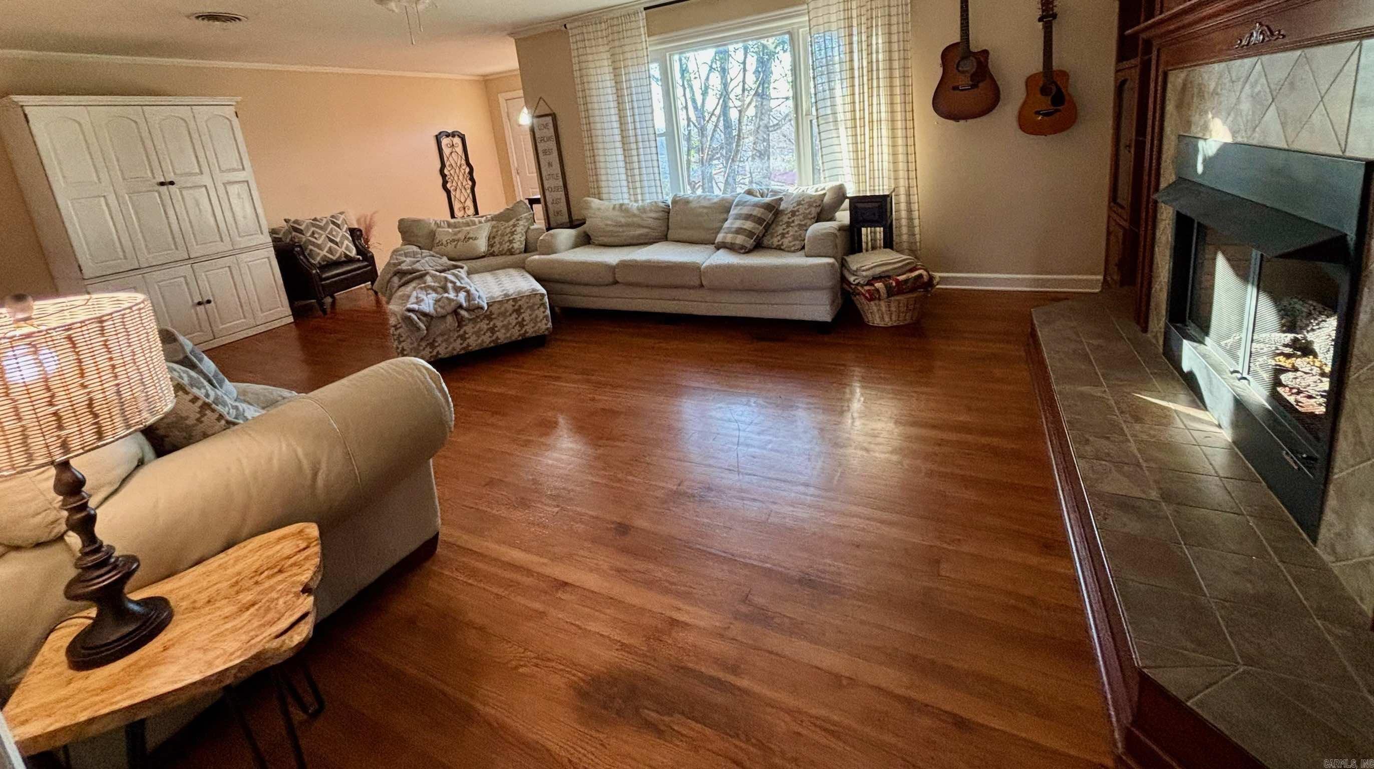 208 S First  Benton, AR