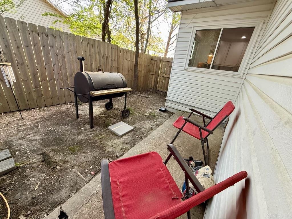 208 S First  Benton, AR