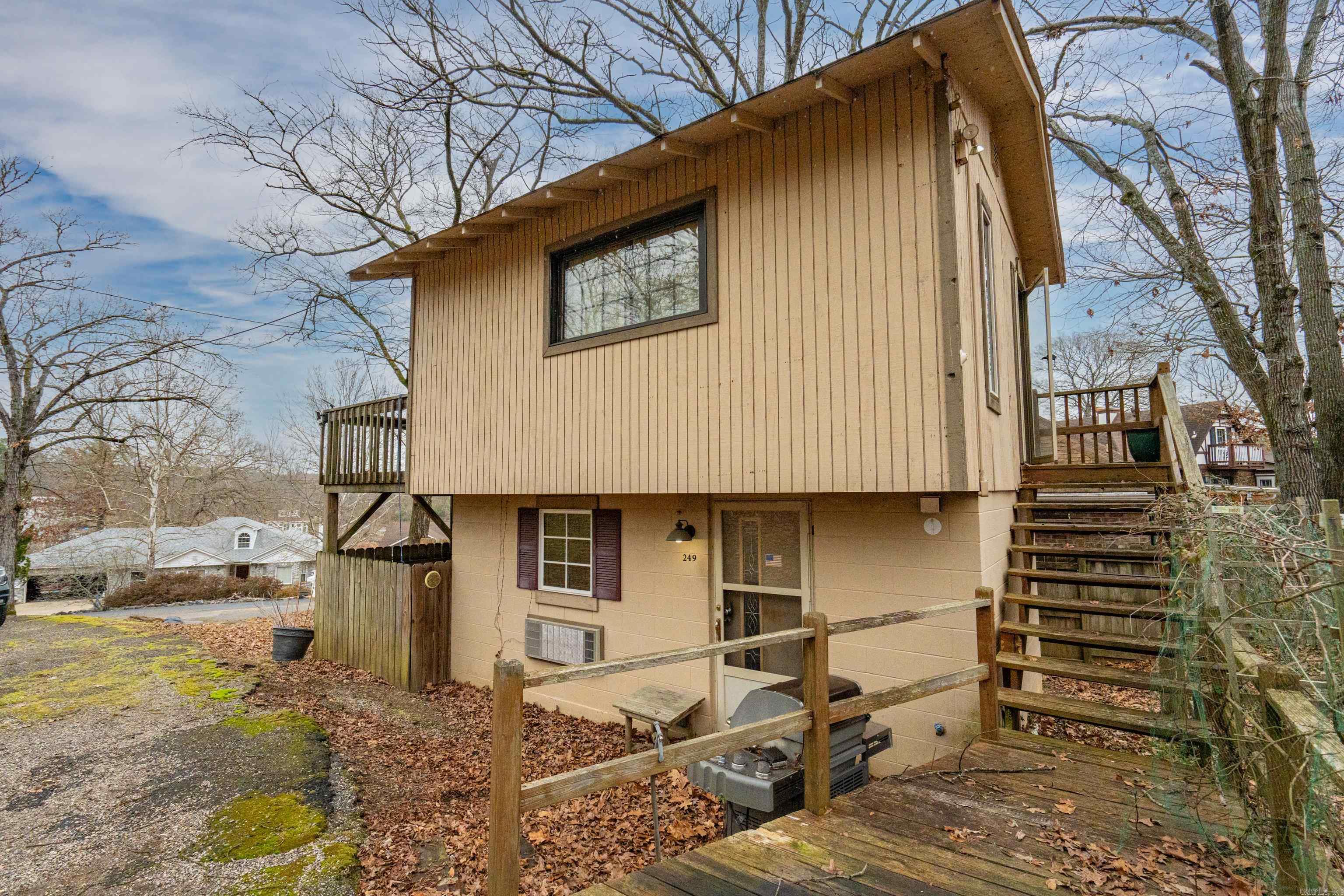249 and 251  San Carlos  Hot Springs, AR