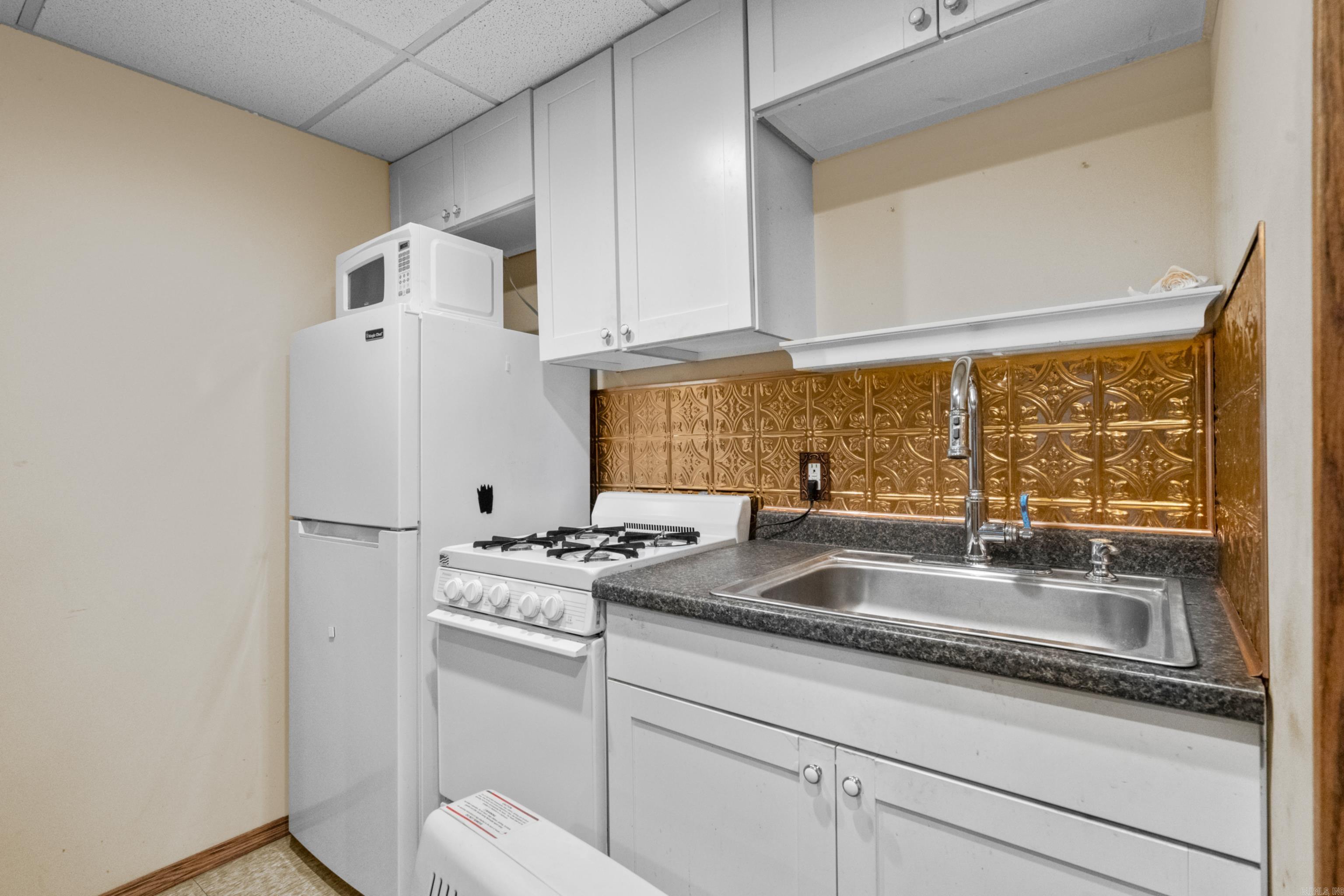 249 and 251  San Carlos  Hot Springs, AR