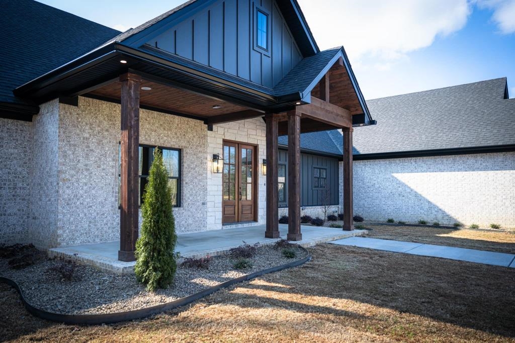 312  Devoe Bend  Maumelle, AR