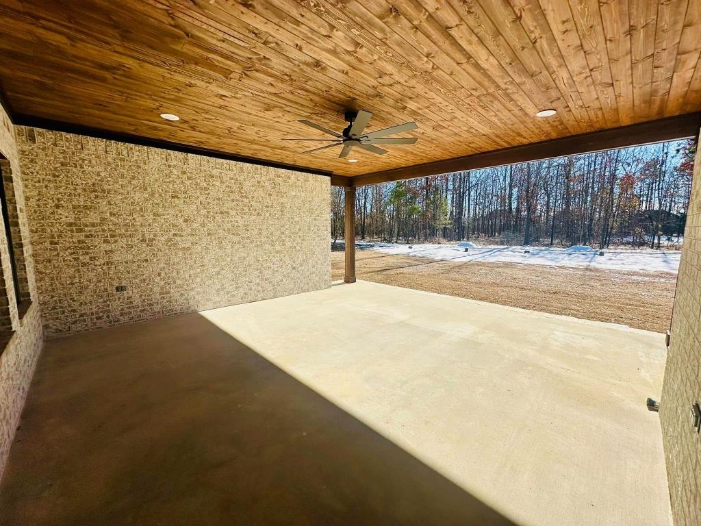 312  Devoe Bend  Maumelle, AR