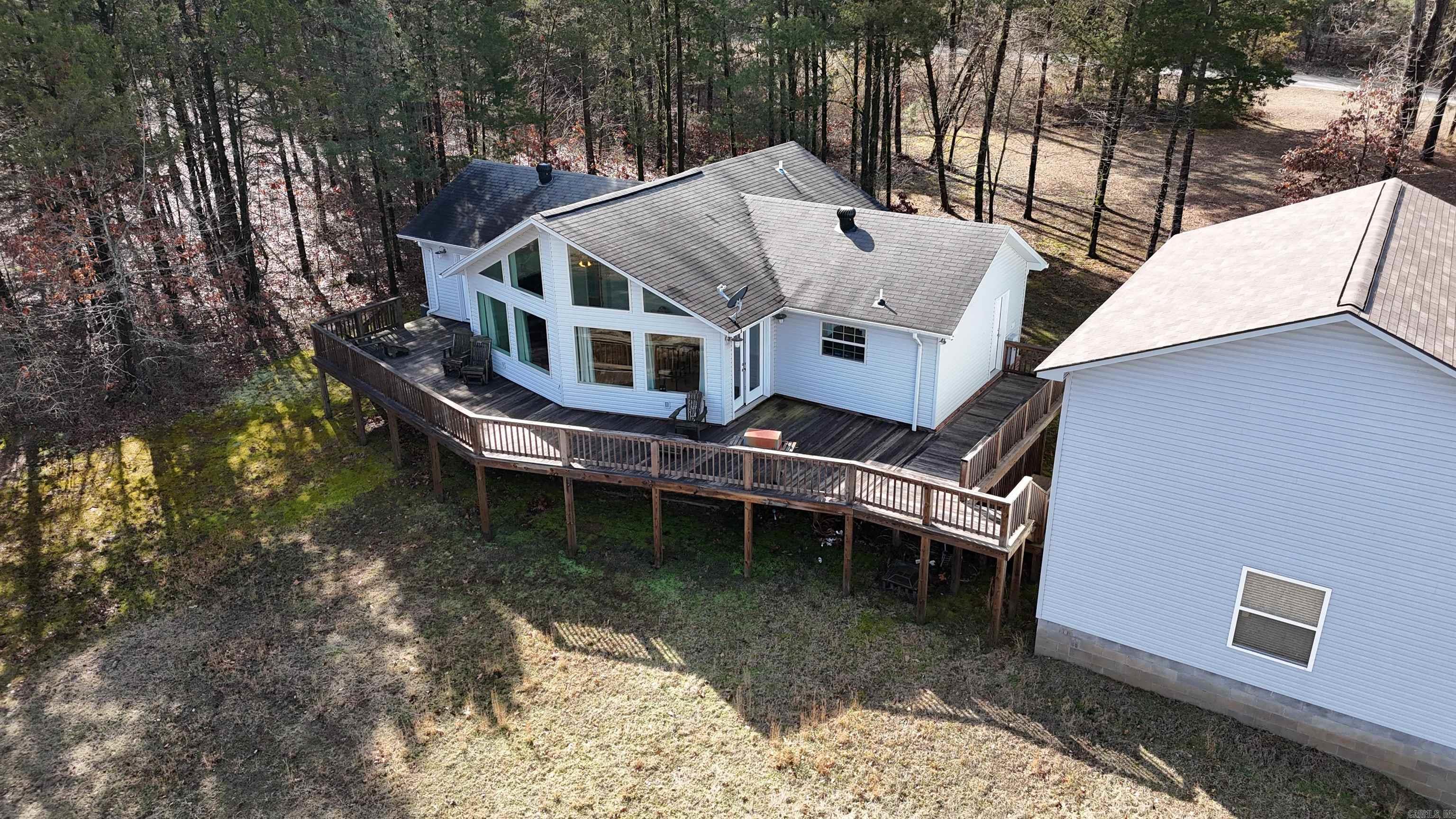 478  Burning Tree  Greers Ferry, AR