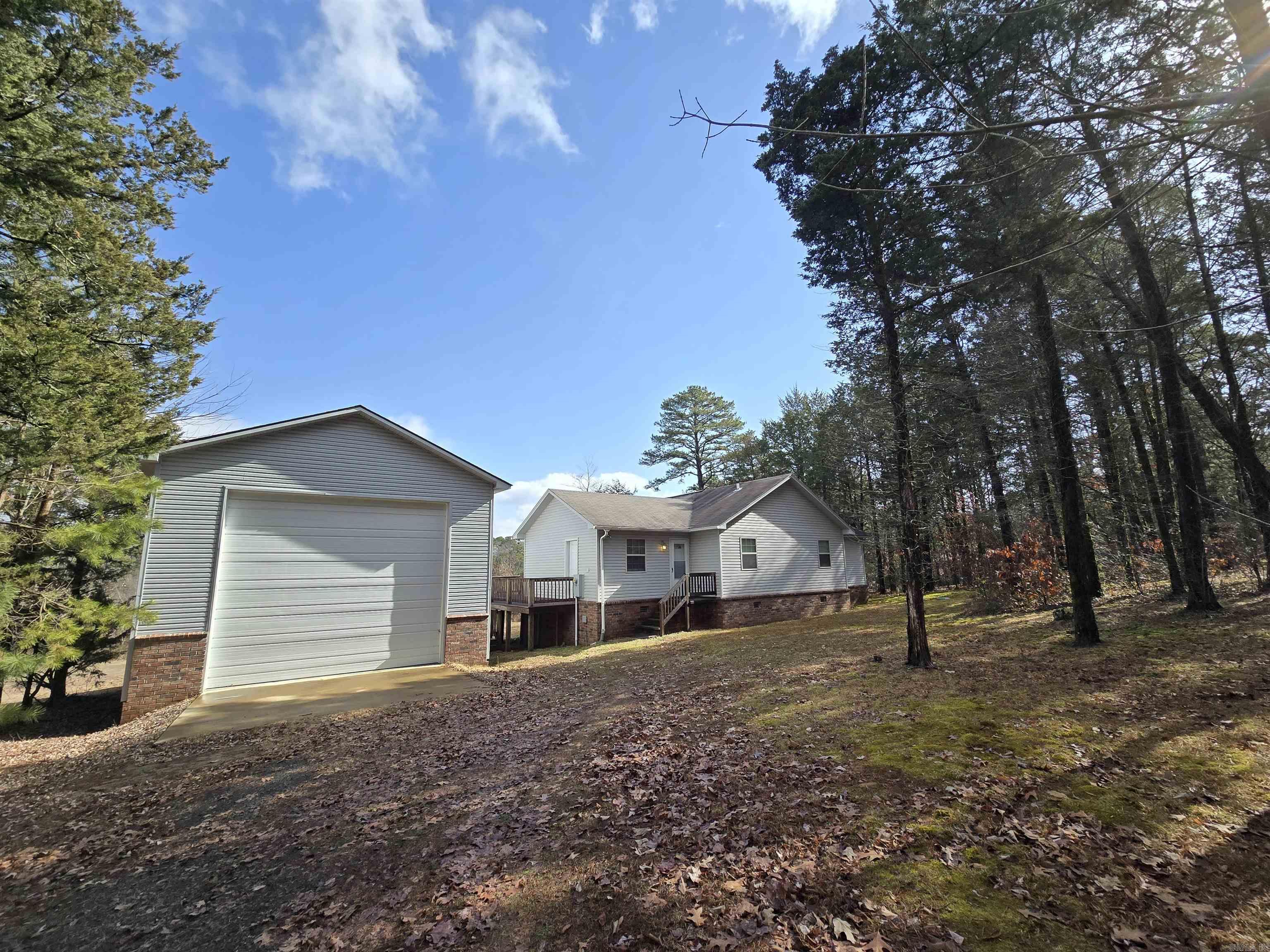478  Burning Tree  Greers Ferry, AR