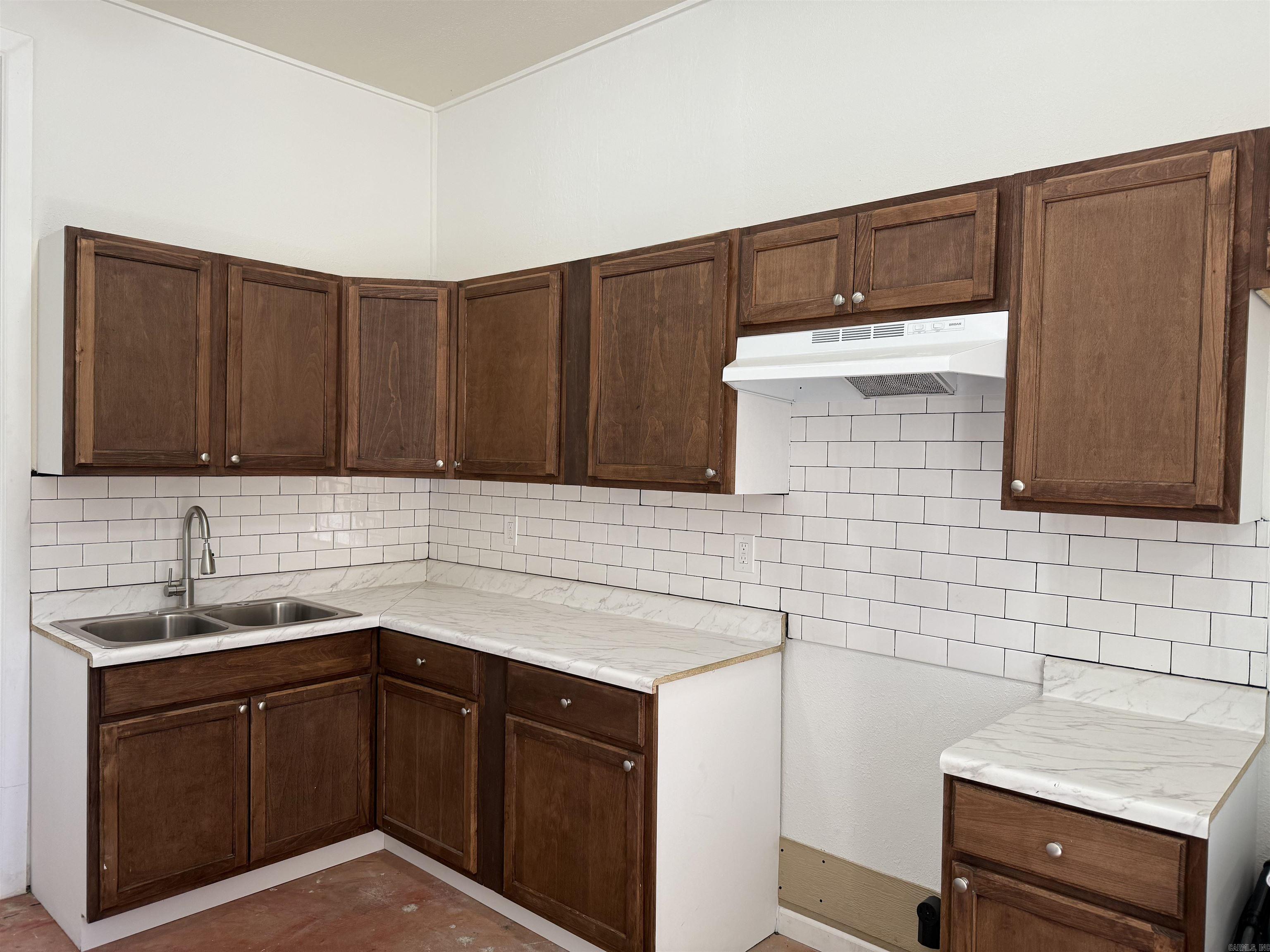 3010 McPherson Ridge Drive Mabelvale, AR 72103