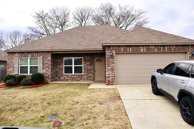 2225  Eldridge  Conway, AR