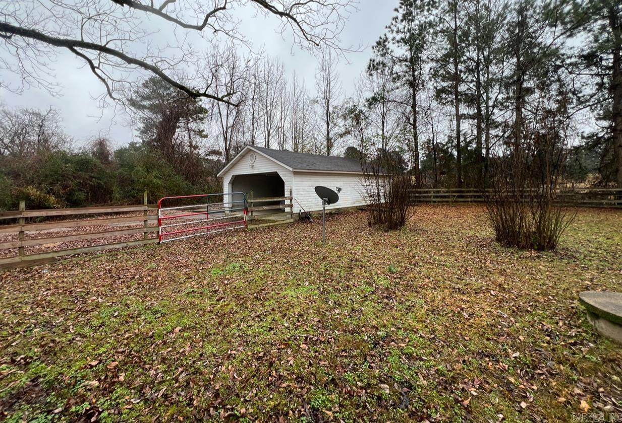 1923 W Washington St  Camden, AR
