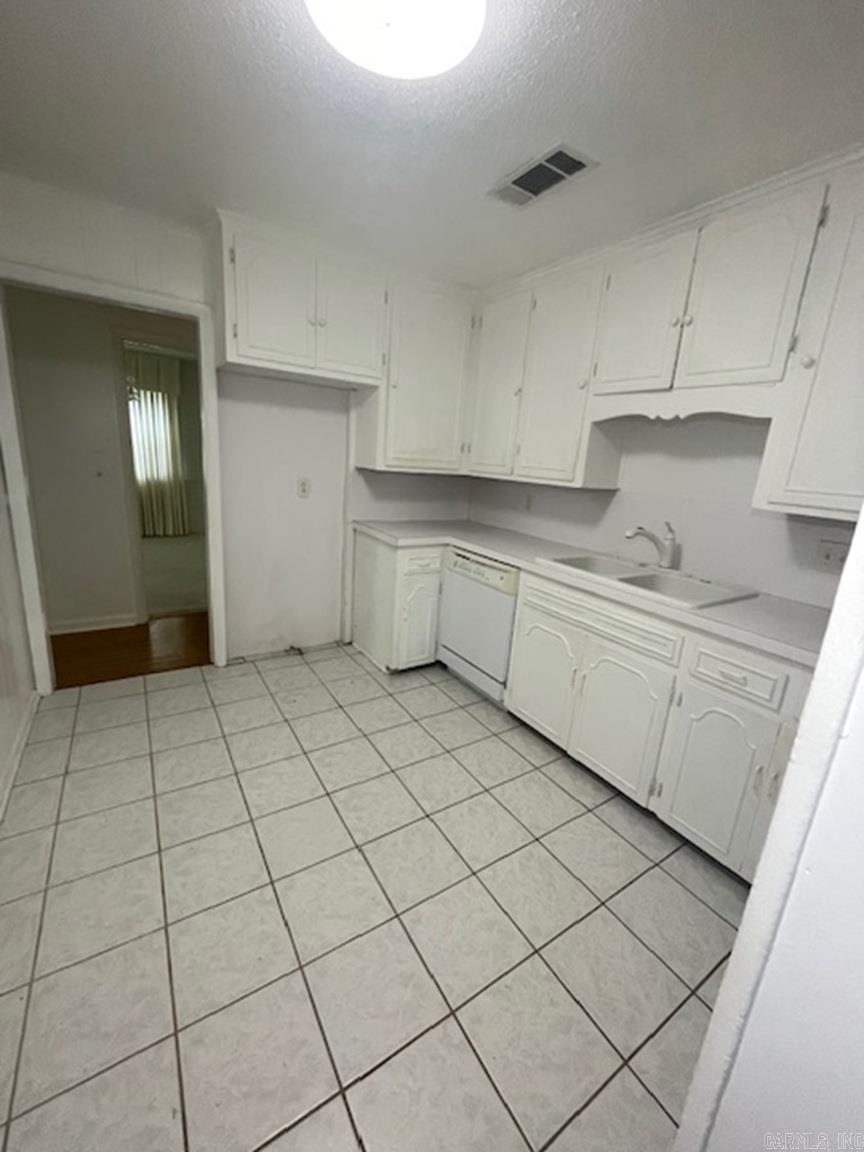 6402  SHIRLEY  Little Rock, AR